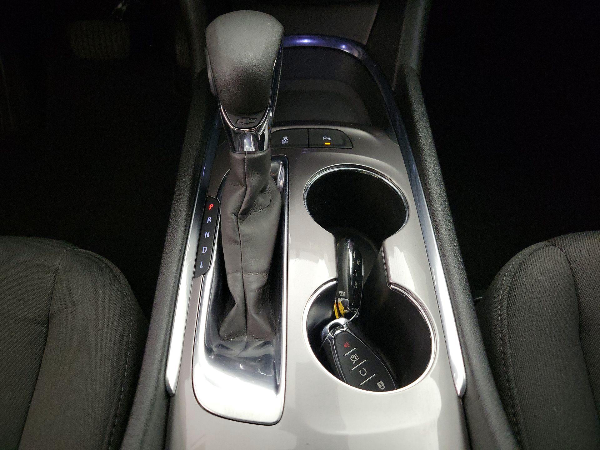 Thumbnail: 2021 Chevrolet Malibu - 17