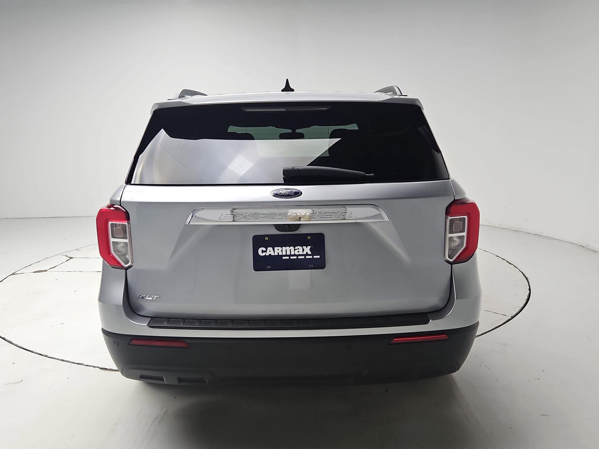 Thumbnail: 2023 Ford Explorer - 6