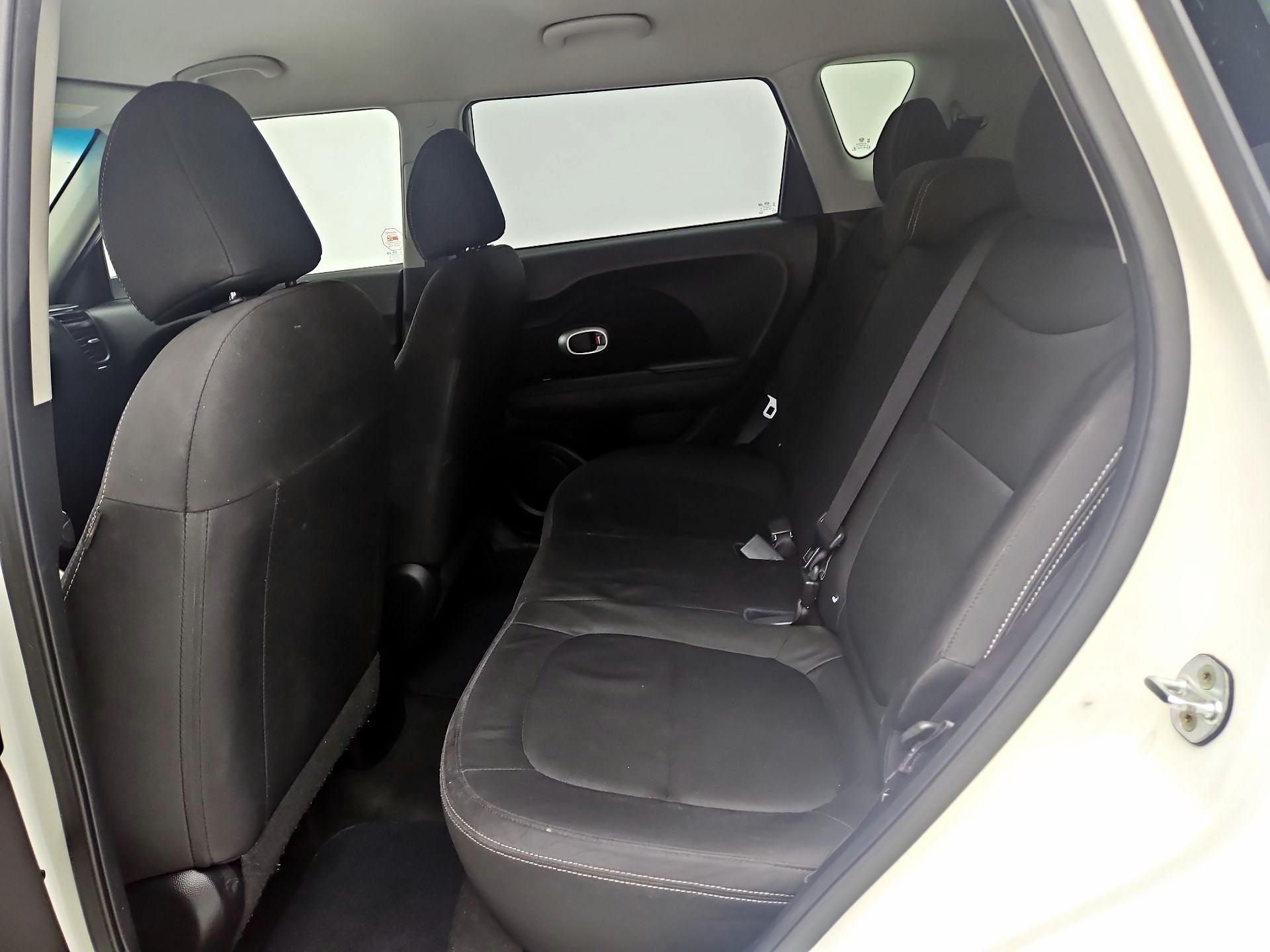 Thumbnail: 2018 Kia Soul - 17