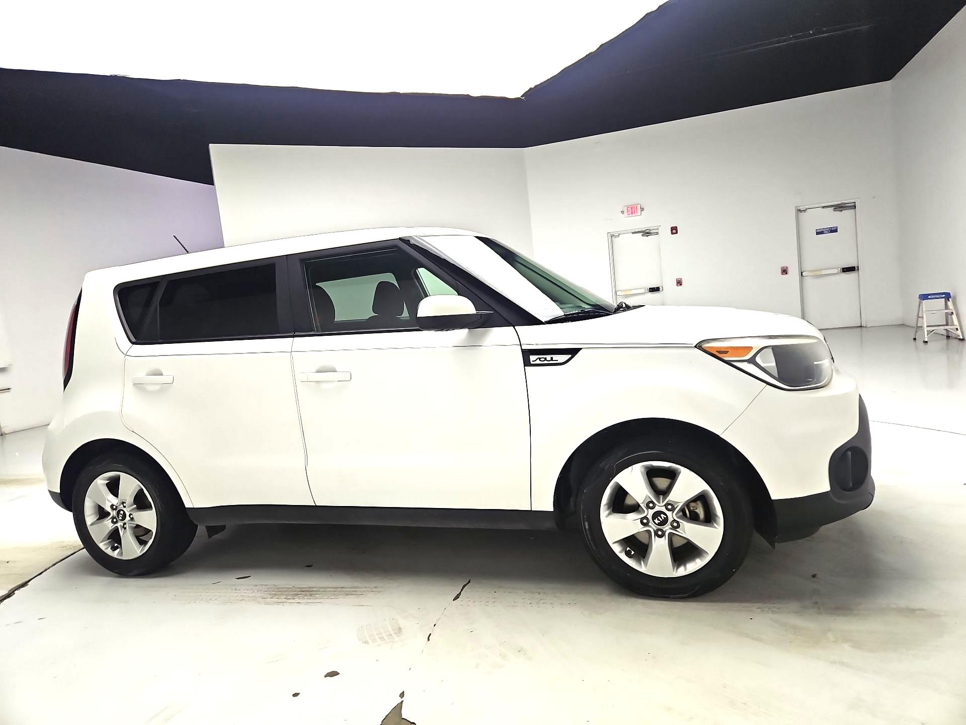 Thumbnail: 2018 Kia Soul - 4