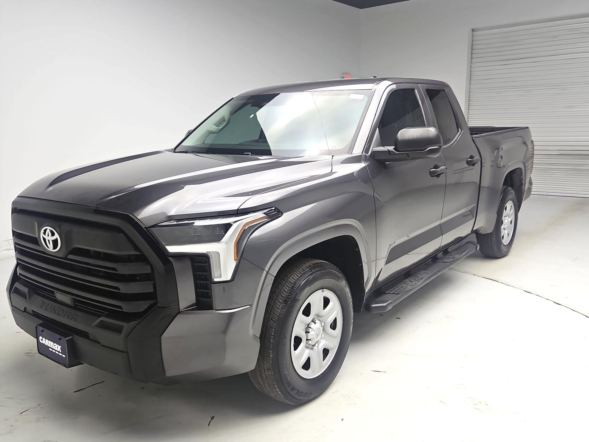 Thumbnail: 2022 Toyota Tundra - 3