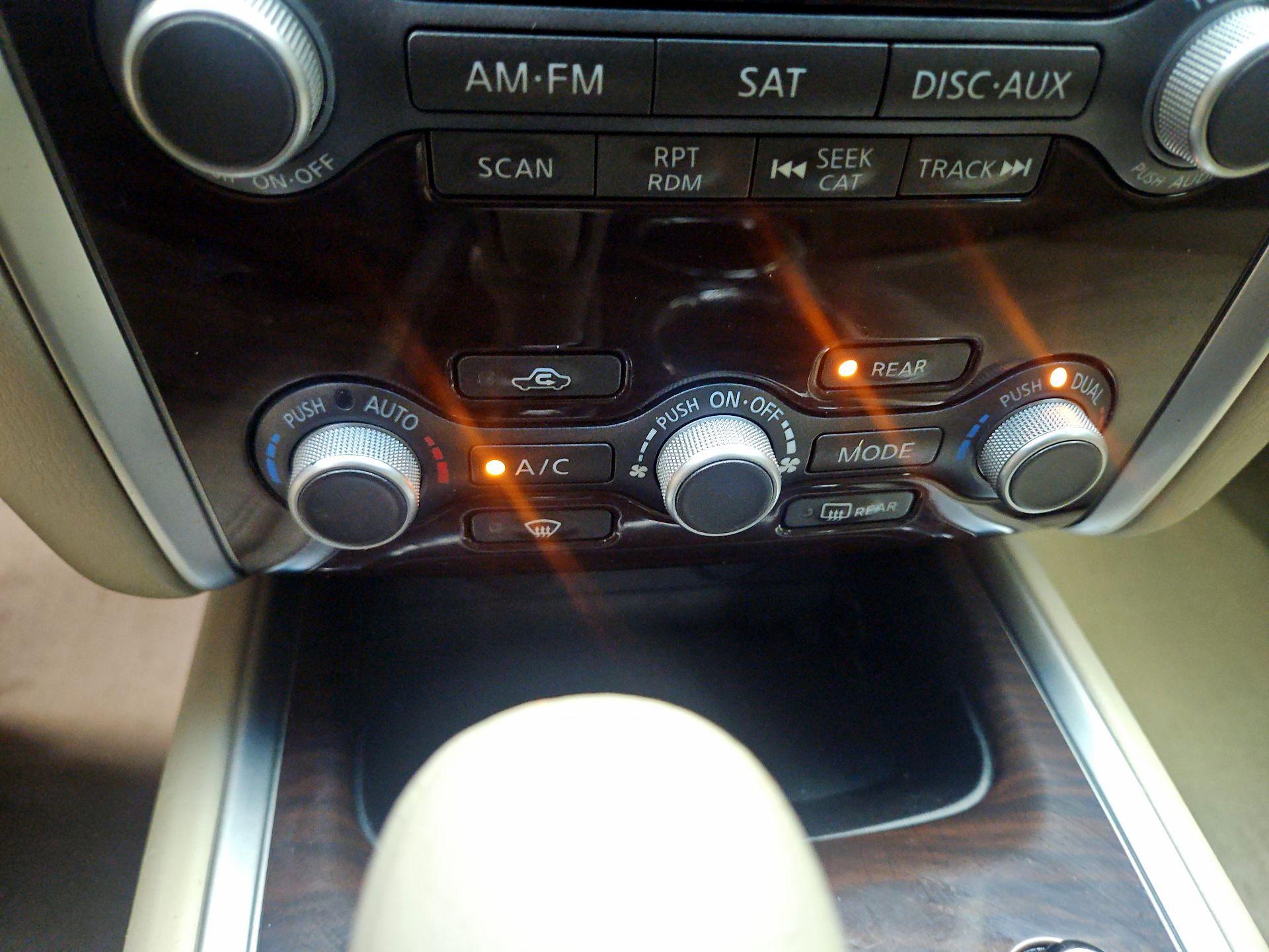 Thumbnail: 2015 Nissan Pathfinder - 15