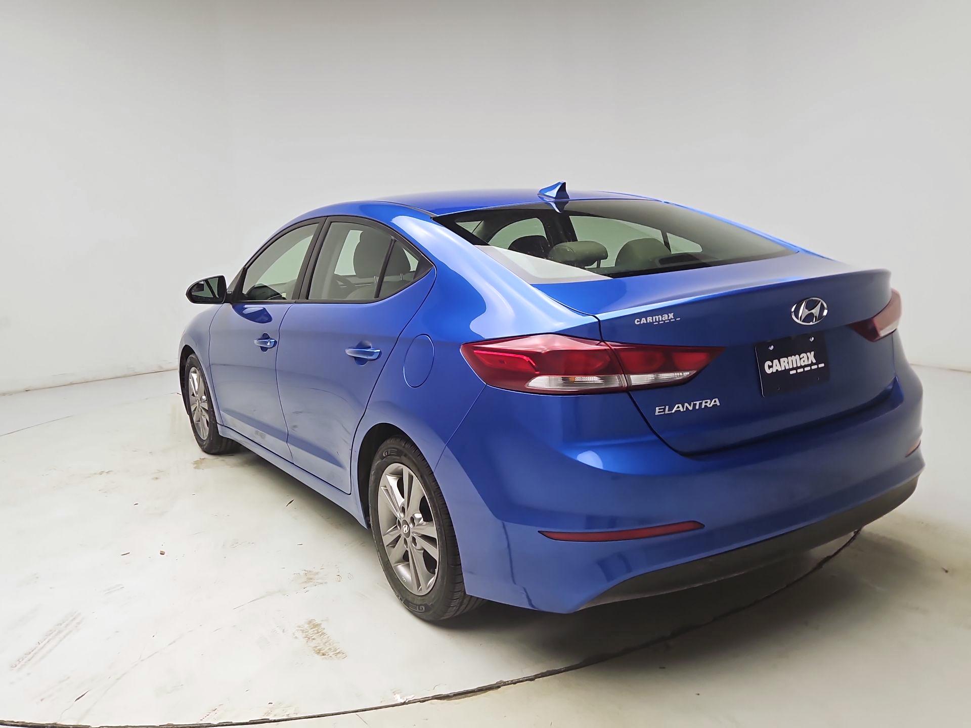 Thumbnail: 2017 Hyundai Elantra - 7