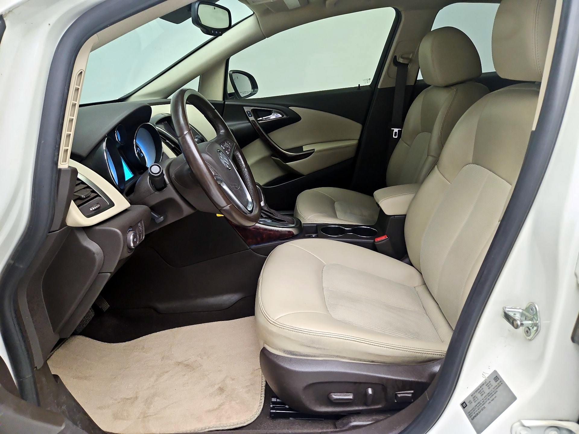 Thumbnail: 2016 Buick Verano - 11