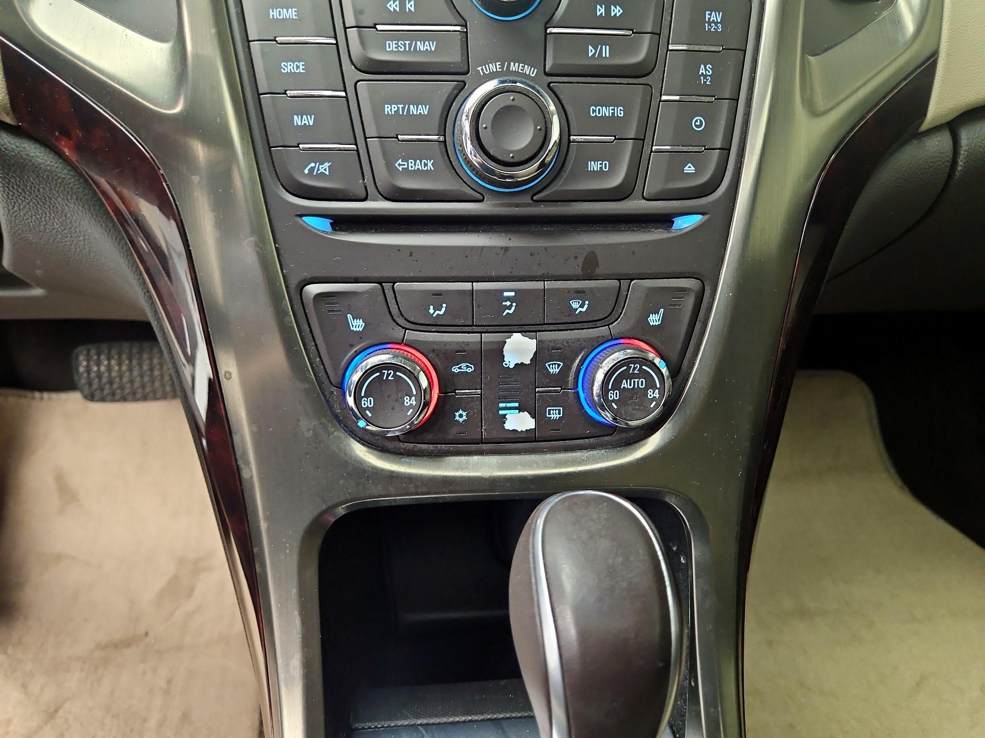 Thumbnail: 2016 Buick Verano - 17
