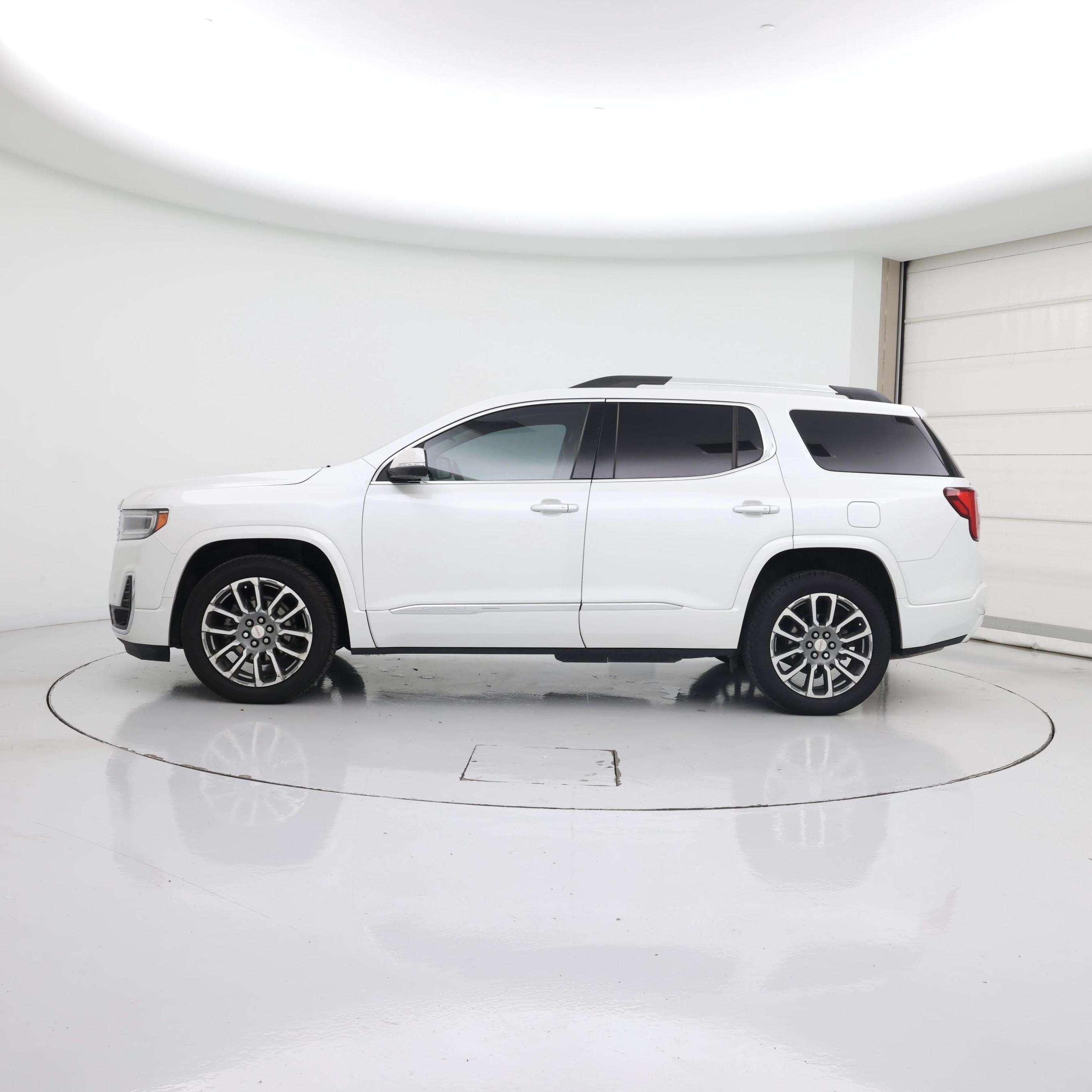 Thumbnail: 2021 GMC Acadia - 3