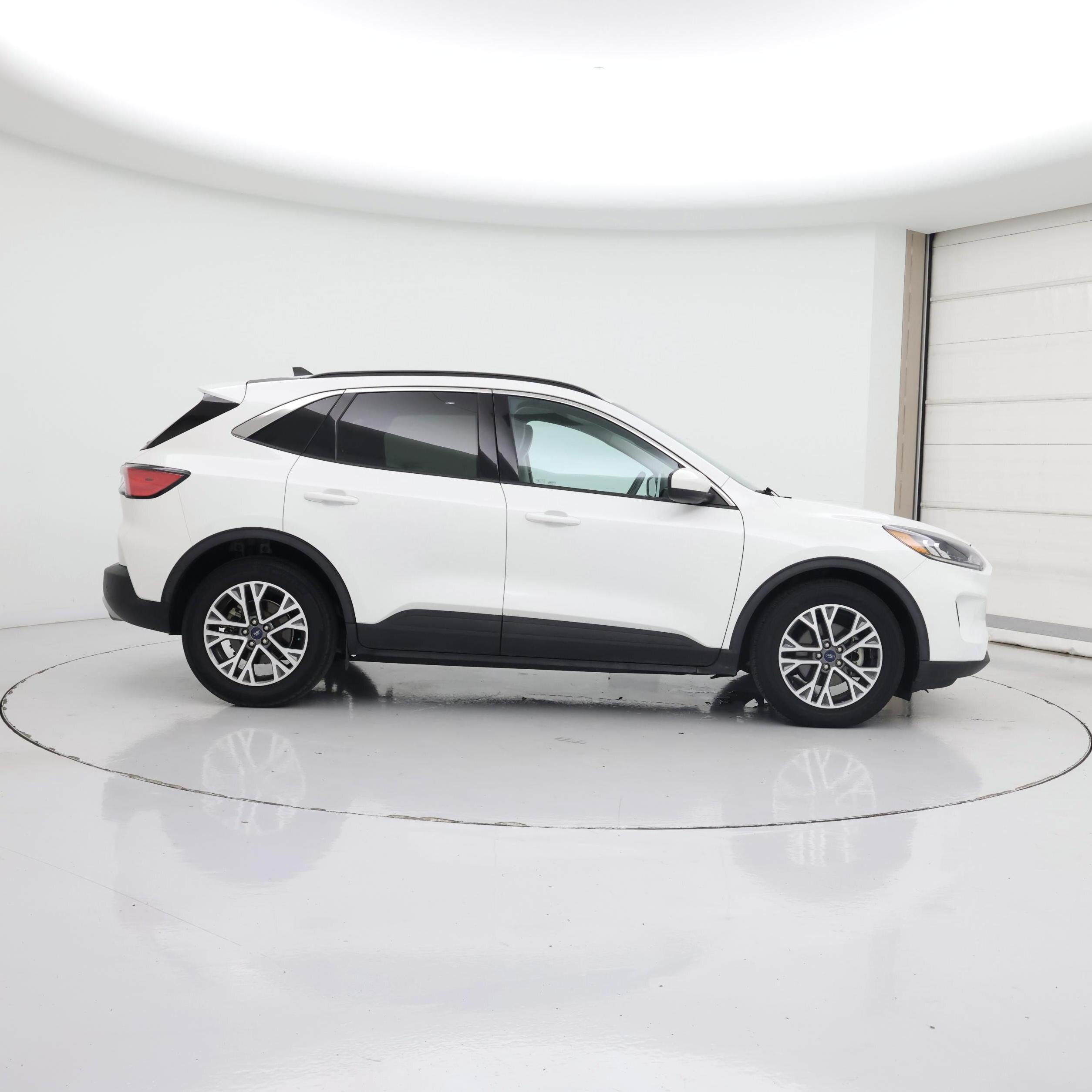 Thumbnail: 2021 Ford Escape - 7