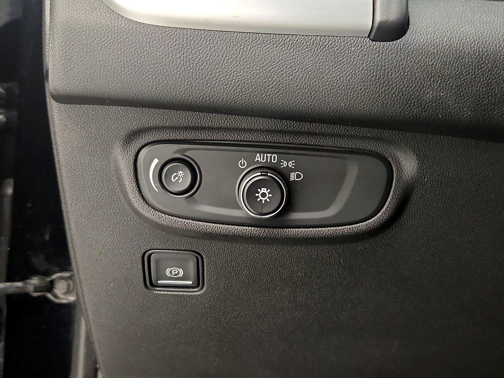 Thumbnail: 2021 GMC Terrain - 13