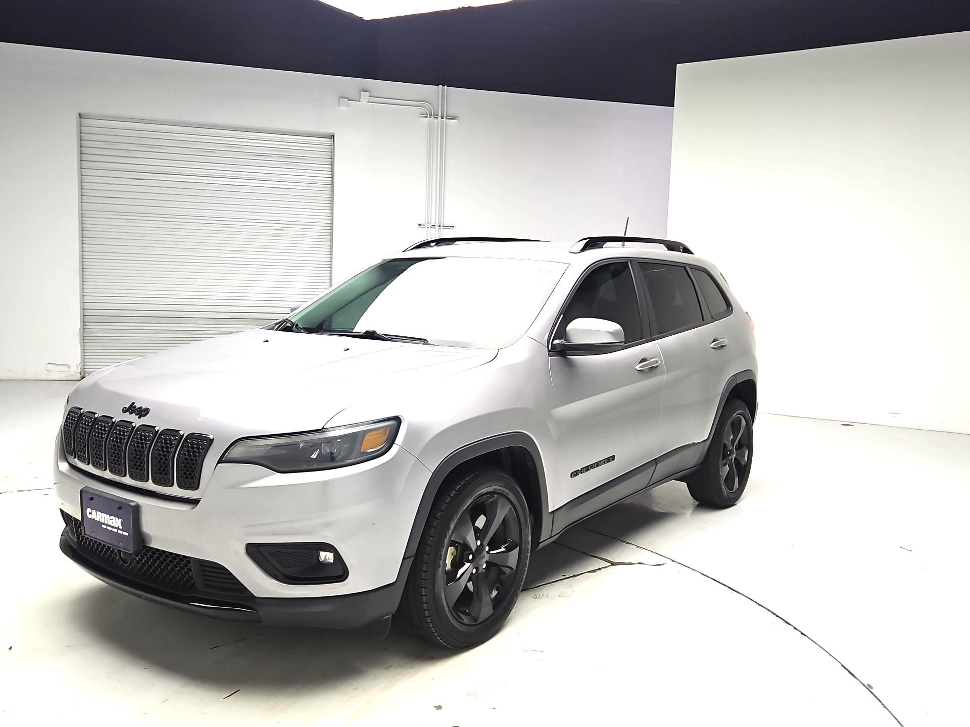 Thumbnail: 2020 Jeep Cherokee - 3