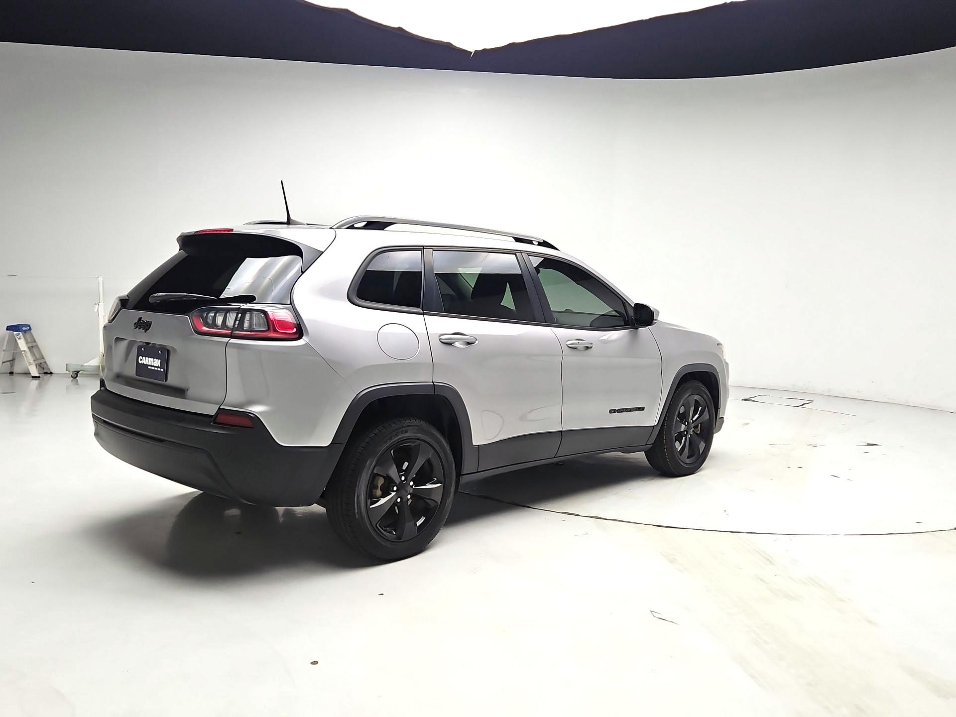 Thumbnail: 2020 Jeep Cherokee - 5