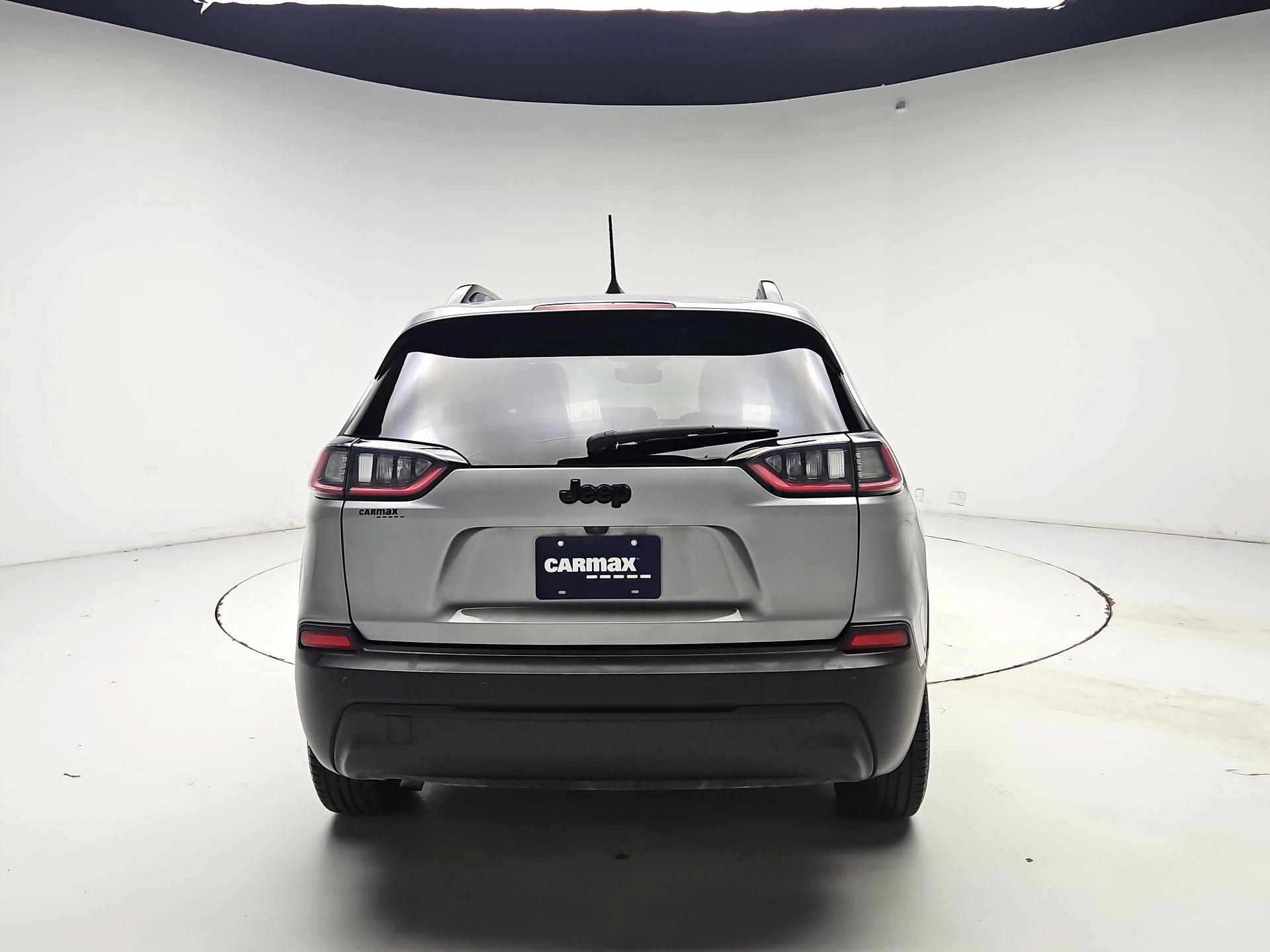 Thumbnail: 2020 Jeep Cherokee - 6