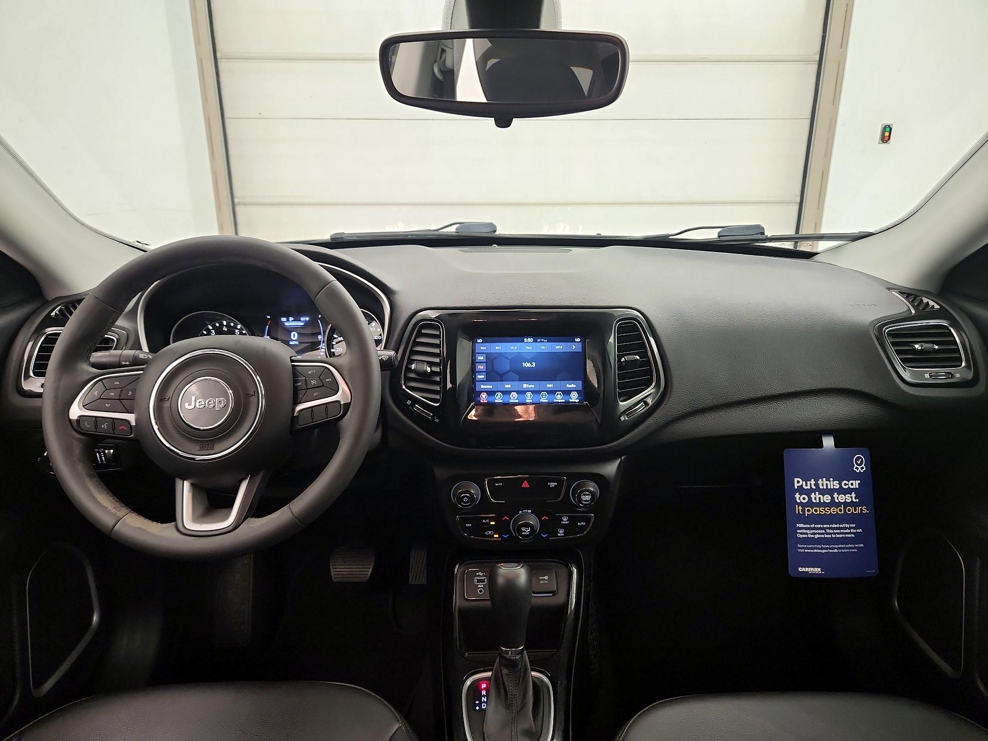 Thumbnail: 2021 Jeep Compass - 9