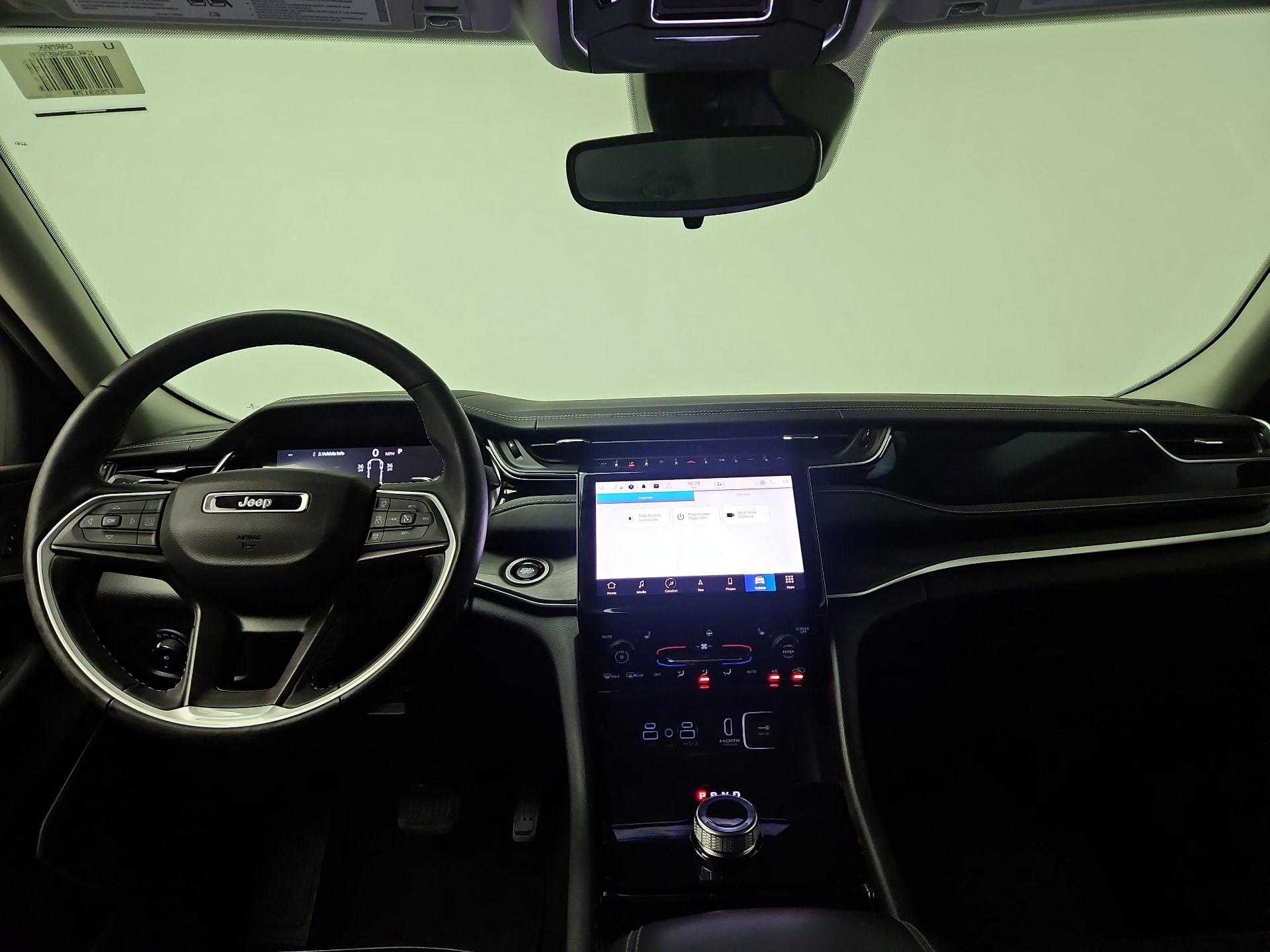 Thumbnail: 2022 Jeep Grand Cherokee - 9