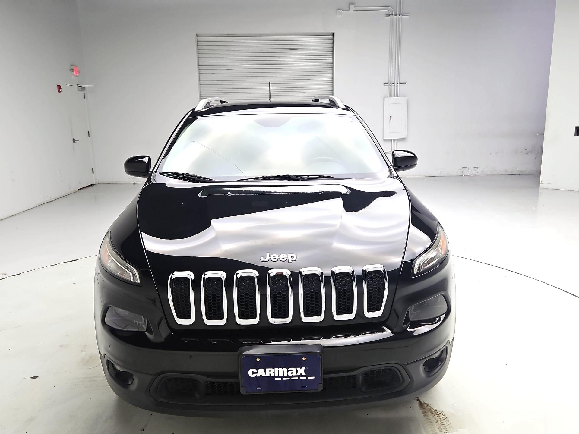 Thumbnail: 2016 Jeep Cherokee - 2