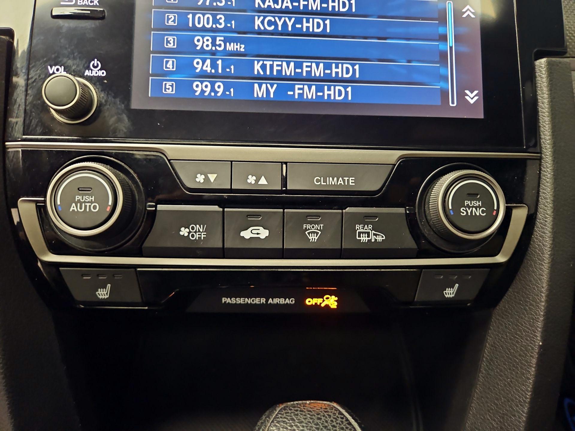 Thumbnail: 2019 Honda Civic - 16