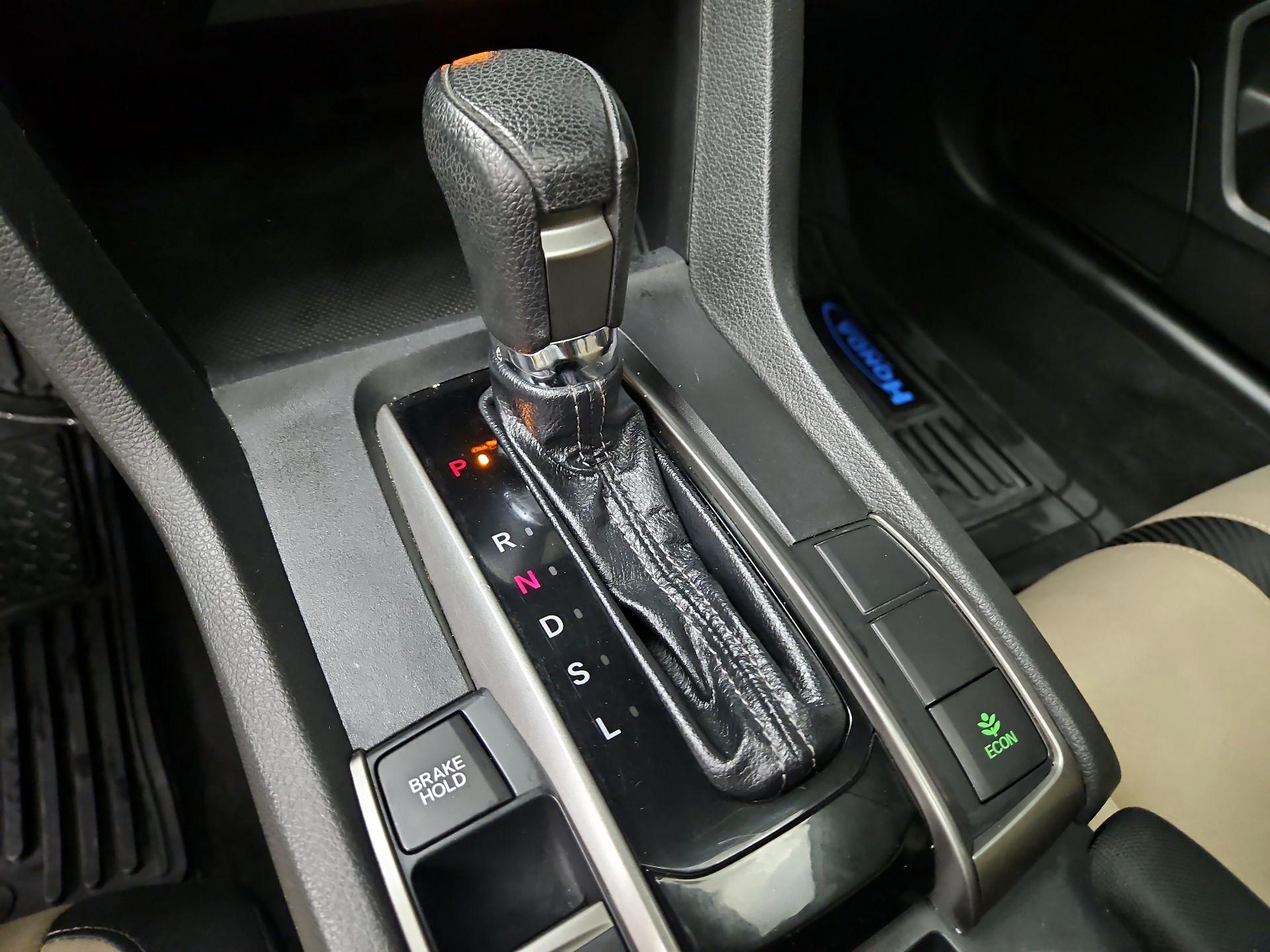Thumbnail: 2019 Honda Civic - 17