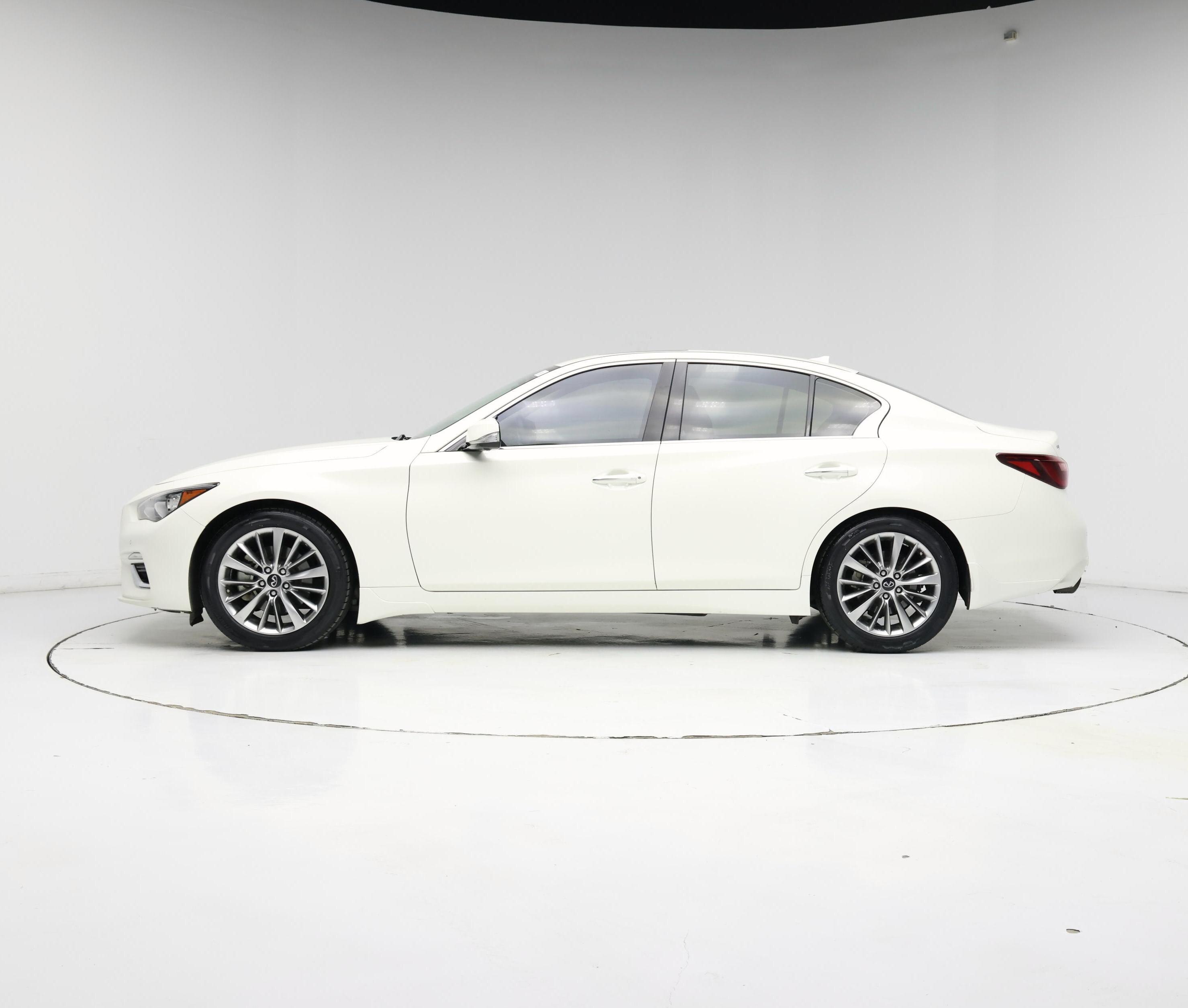 Thumbnail: 2023 INFINITI Q50 - 3