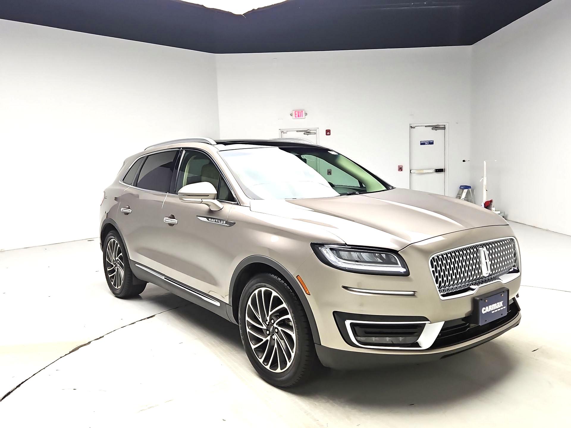 Thumbnail: 2019 Lincoln Nautilus - 1