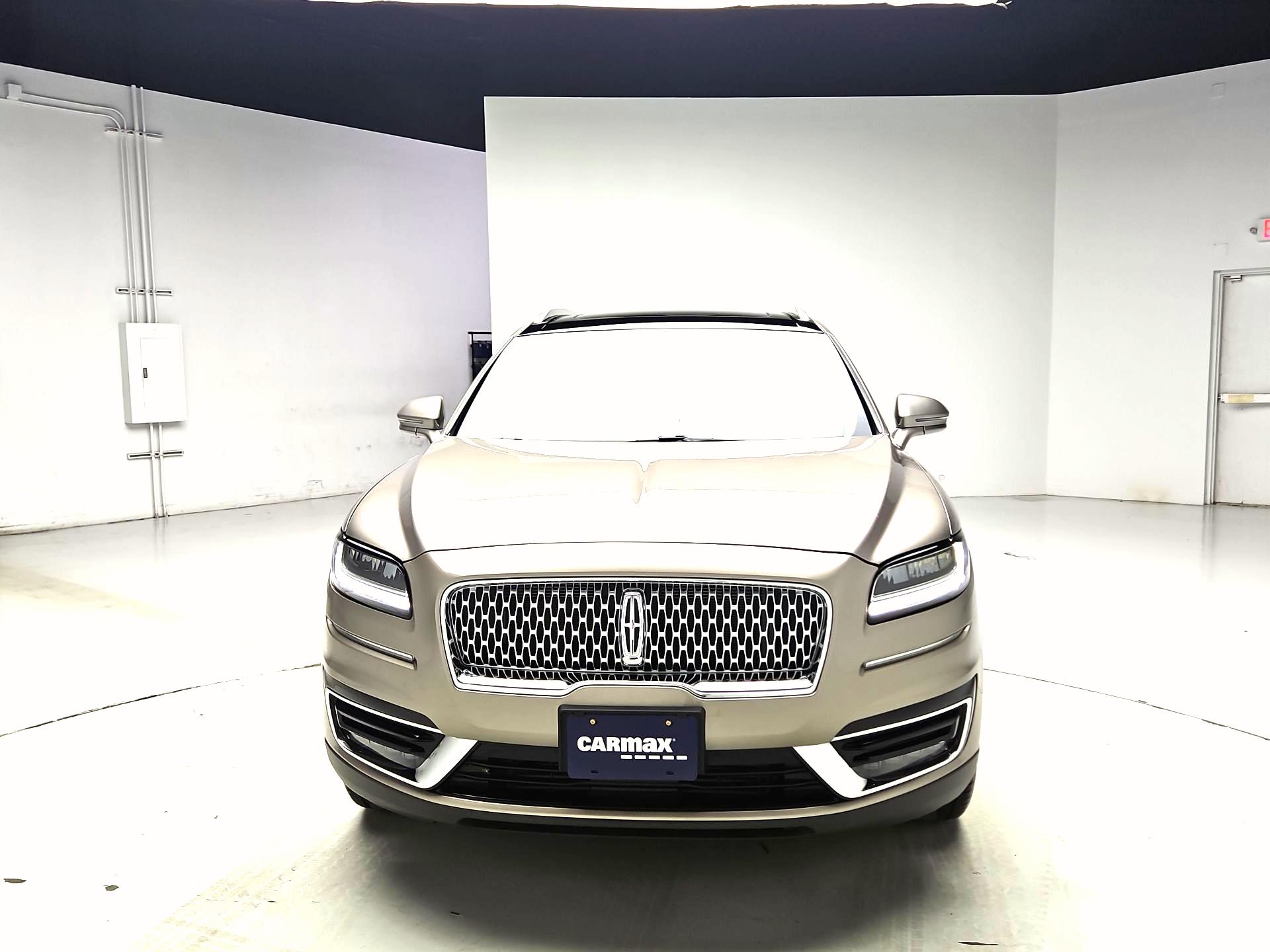 Thumbnail: 2019 Lincoln Nautilus - 2
