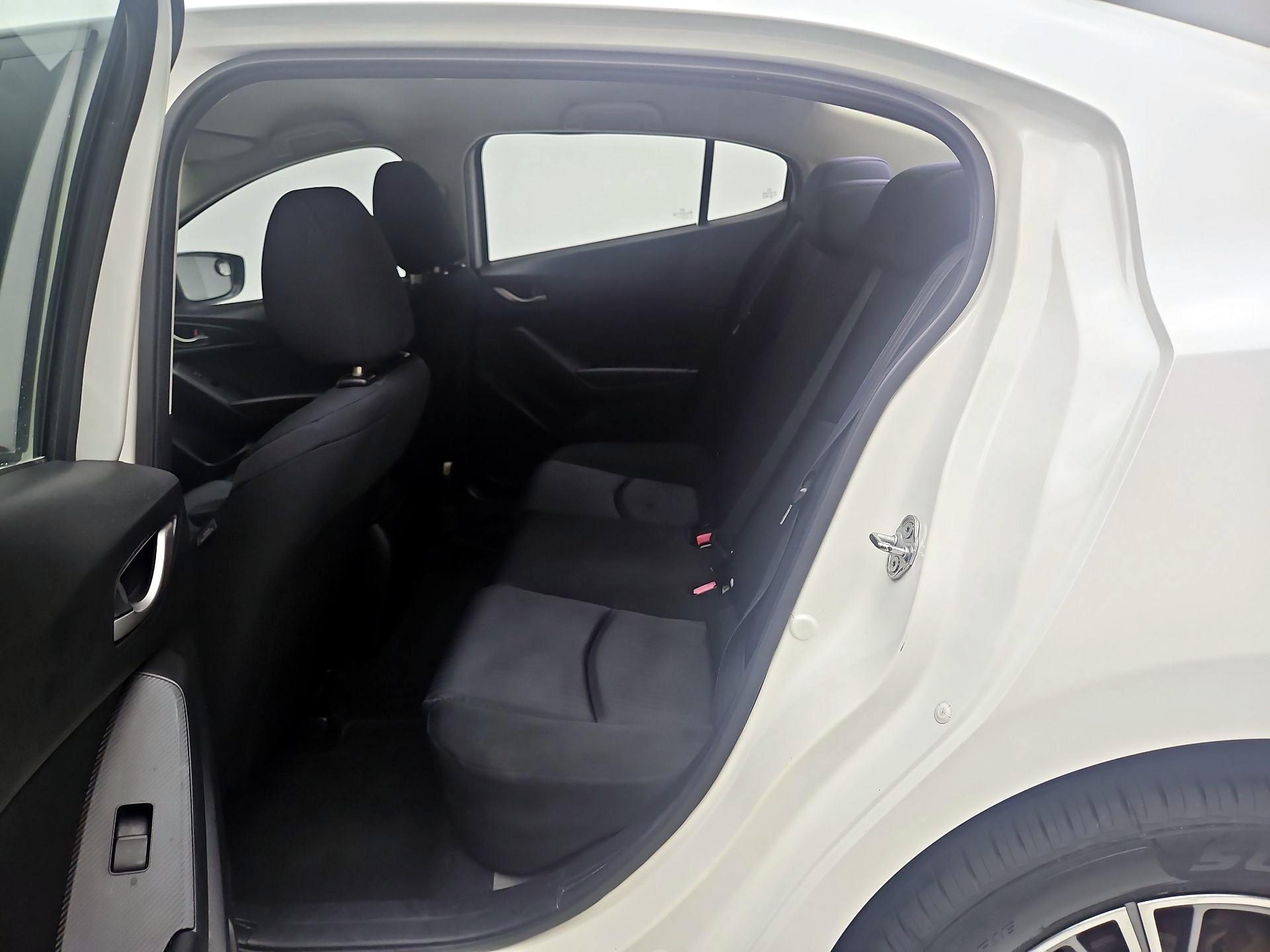 Thumbnail: 2014 Mazda Mazda3 - 16