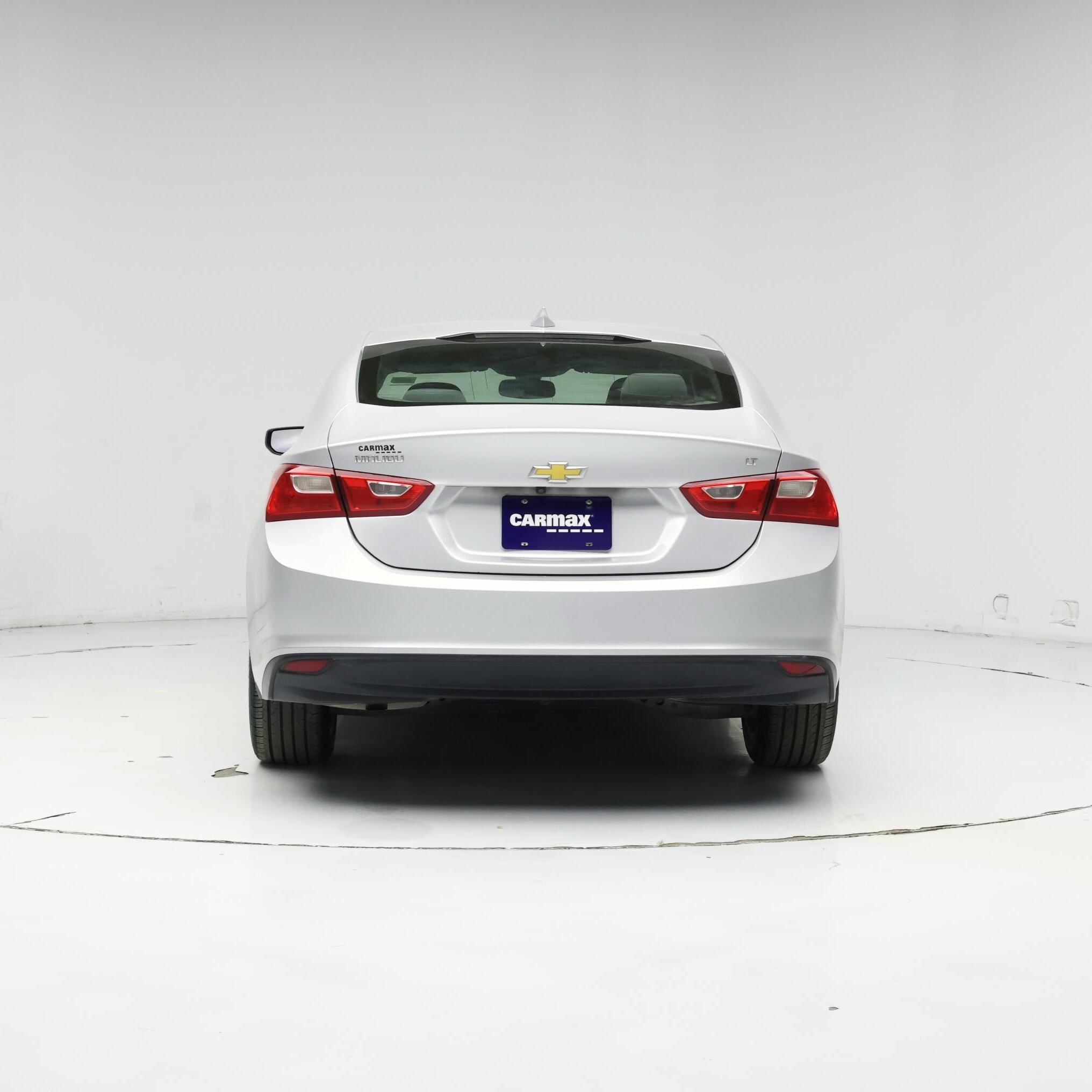 Thumbnail: 2018 Chevrolet Malibu - 6