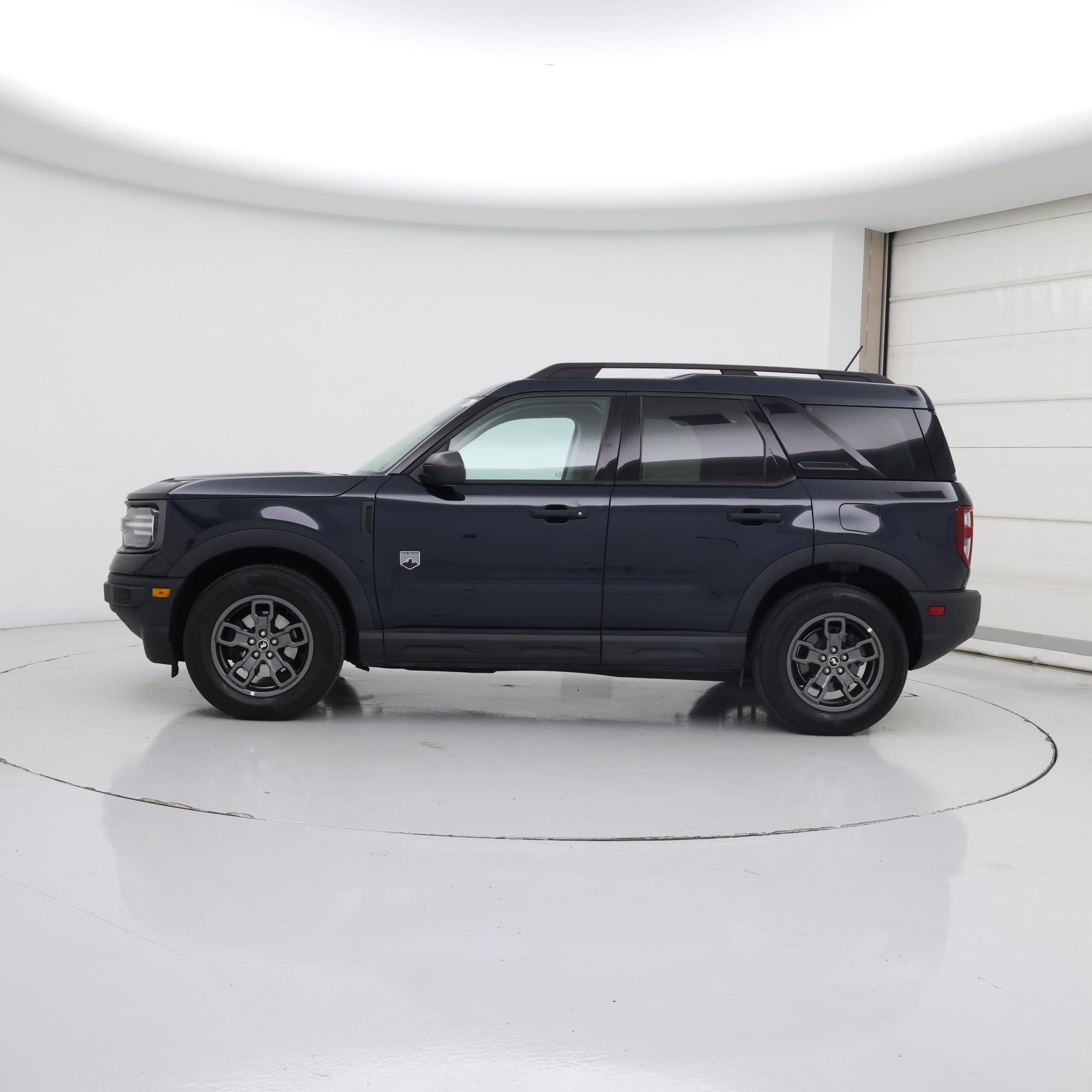 Thumbnail: 2022 Ford Bronco Sport - 3