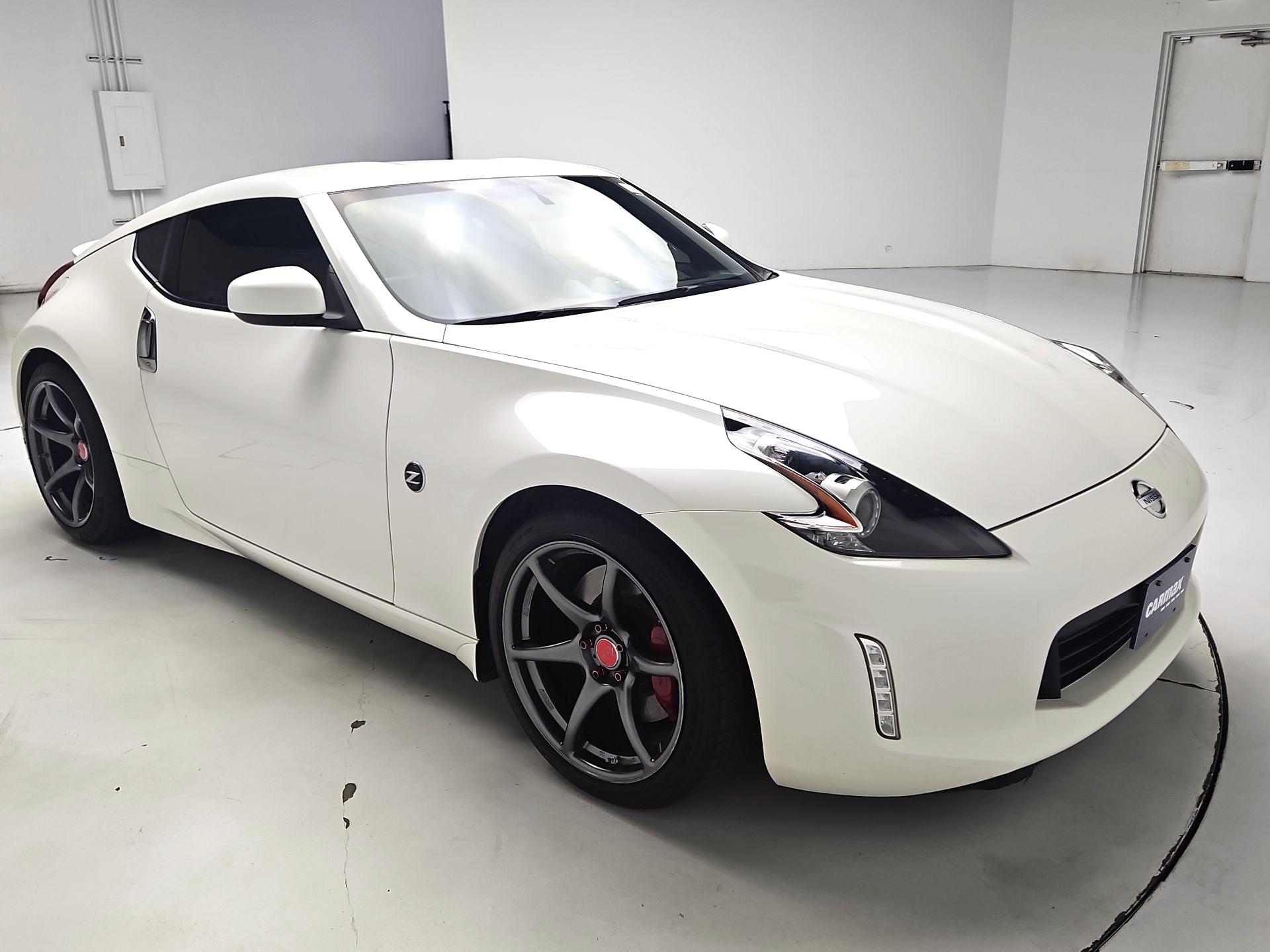 Thumbnail: 2018 Nissan Z - 1