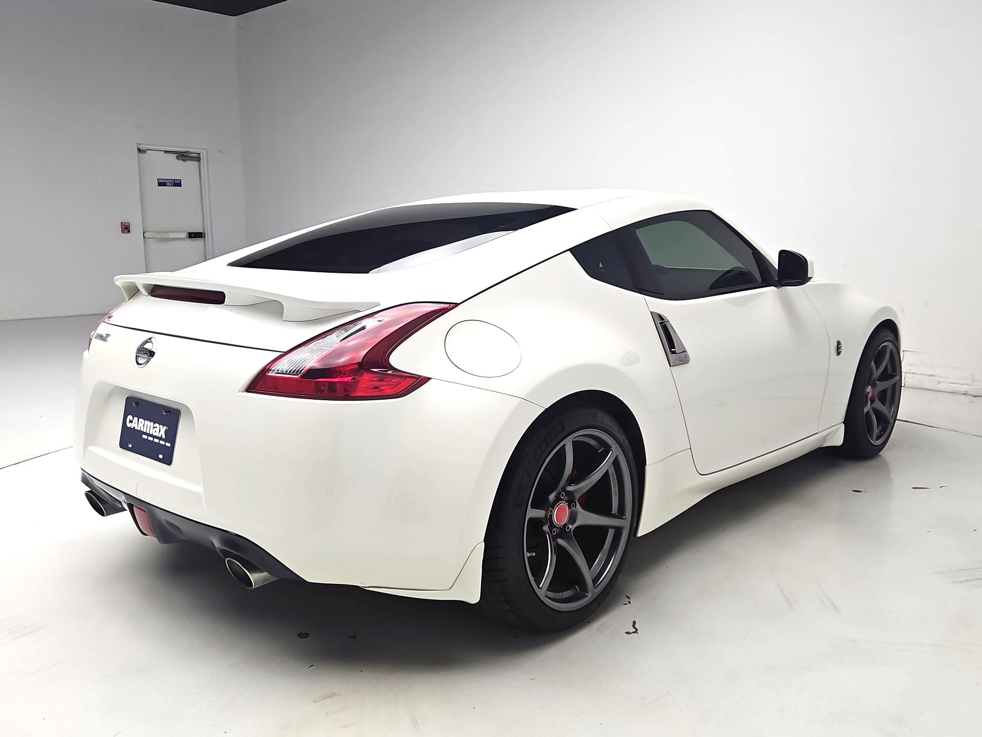 Thumbnail: 2018 Nissan Z - 5