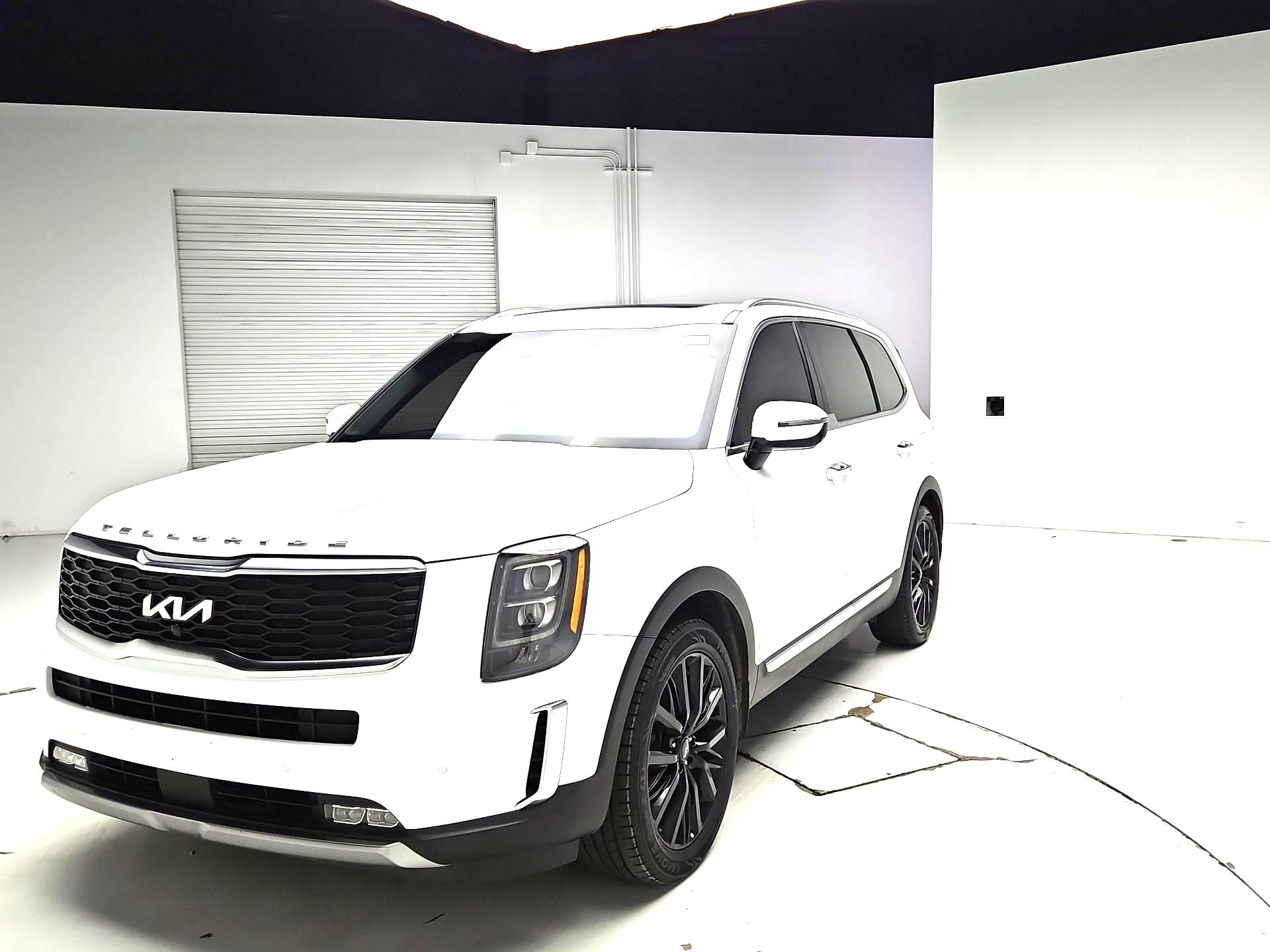 Thumbnail: 2022 Kia Telluride - 3