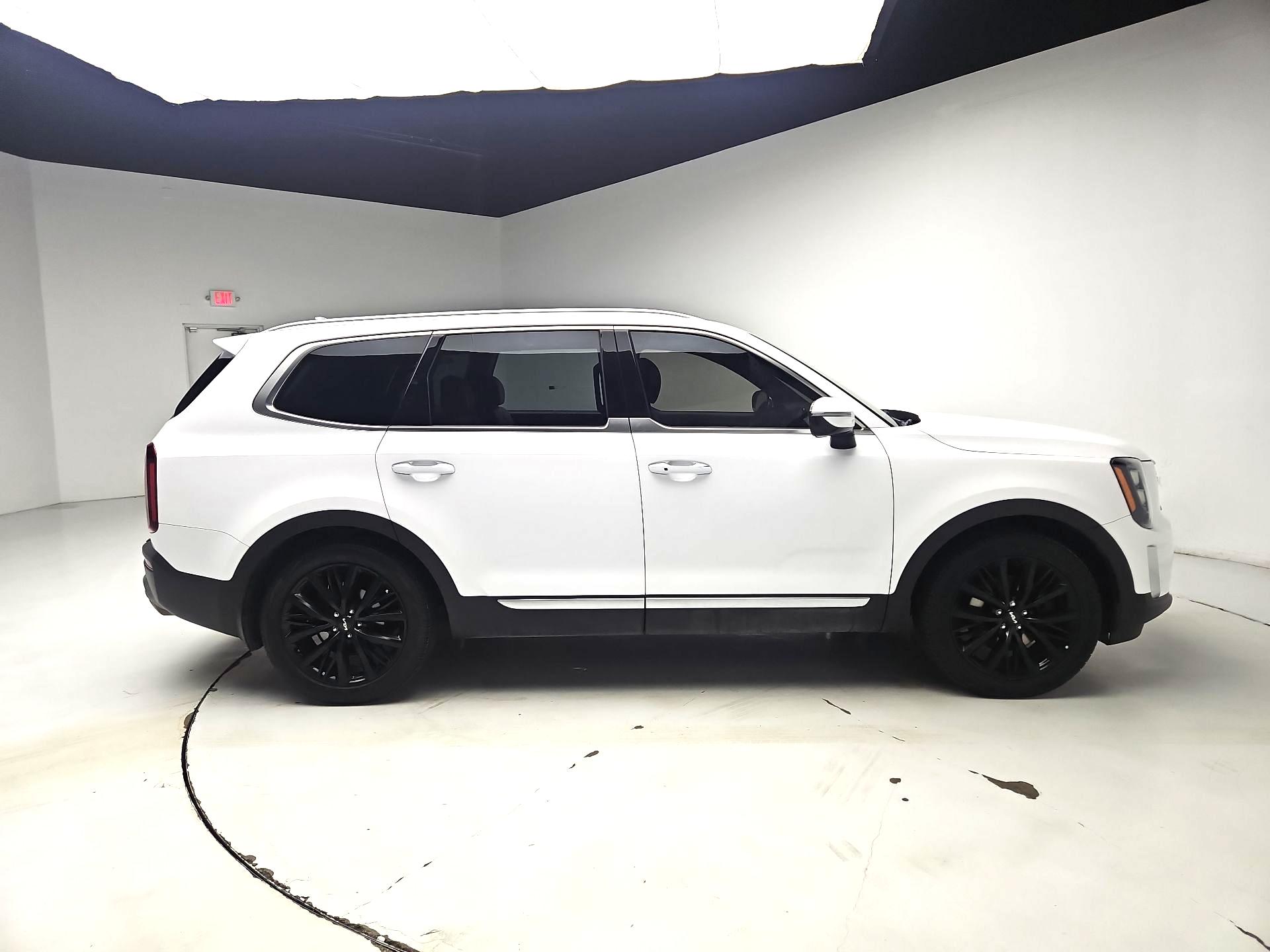 Thumbnail: 2022 Kia Telluride - 4
