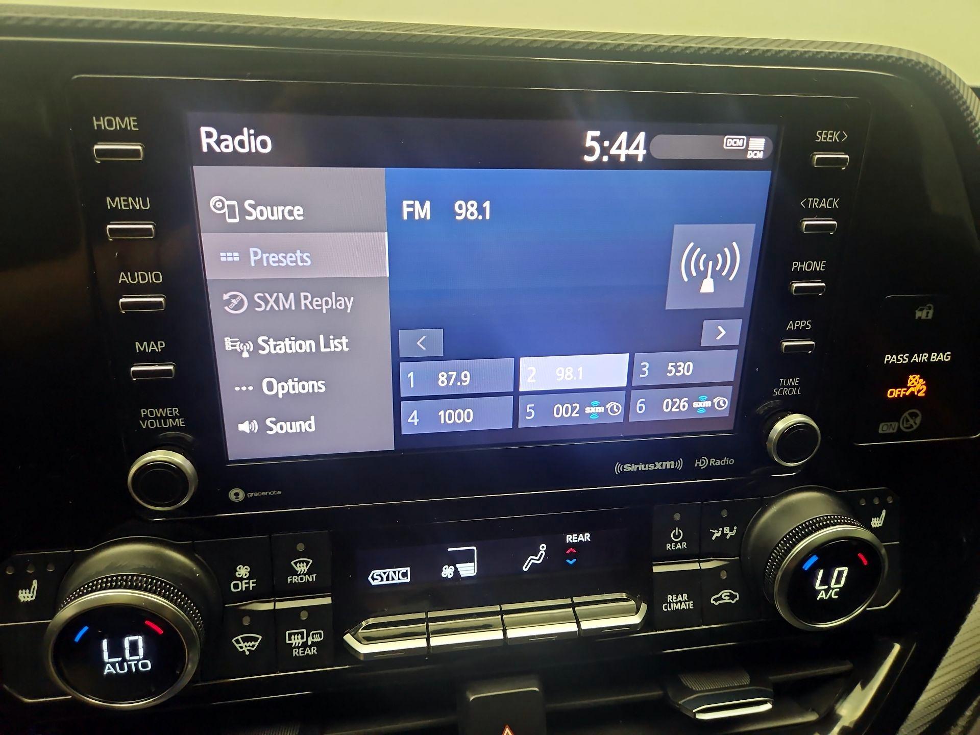 Thumbnail: 2021 Toyota Highlander - 13
