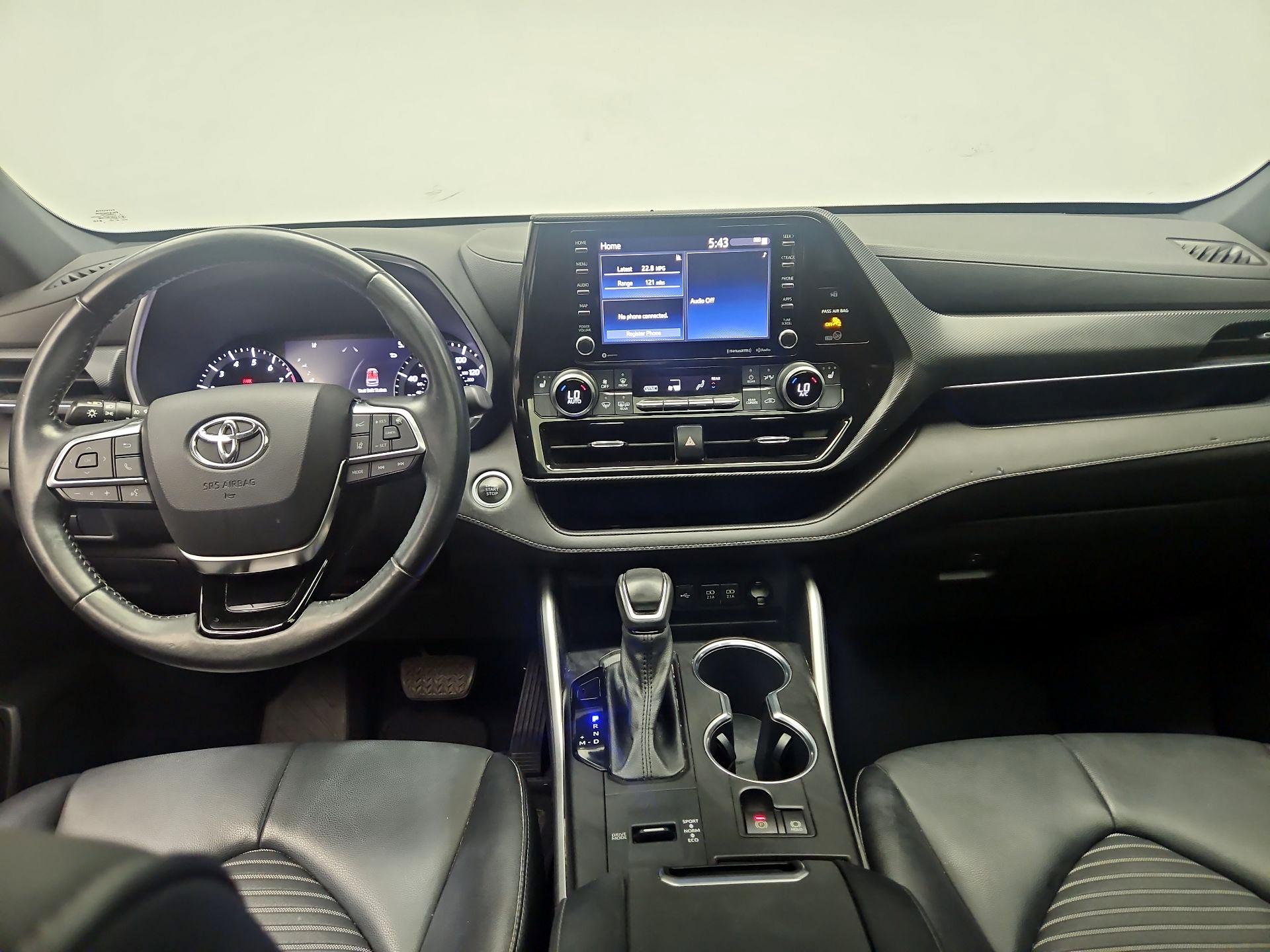Thumbnail: 2021 Toyota Highlander - 8