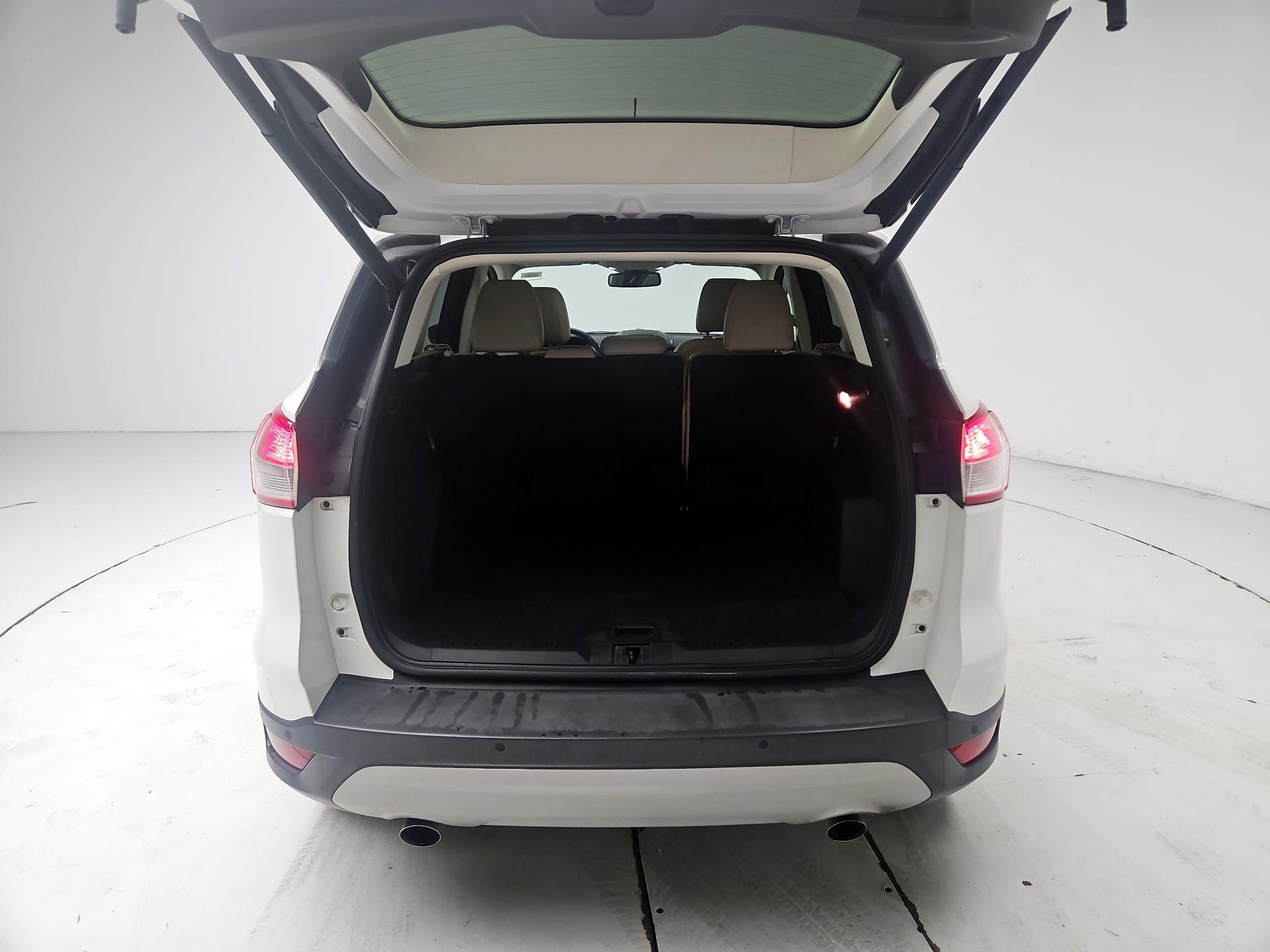 Thumbnail: 2016 Ford Escape - 19