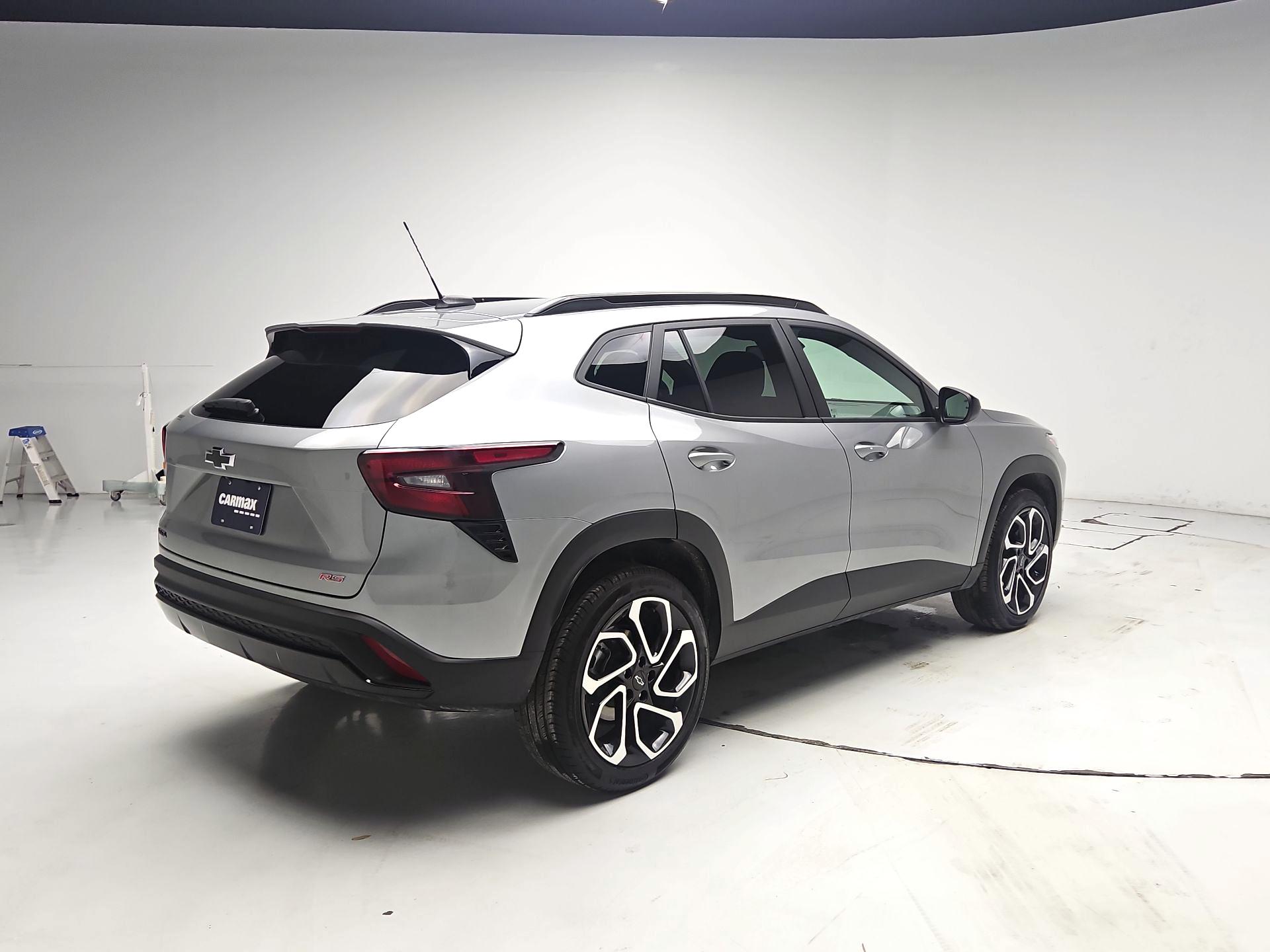 Thumbnail: 2025 Chevrolet Trax - 5