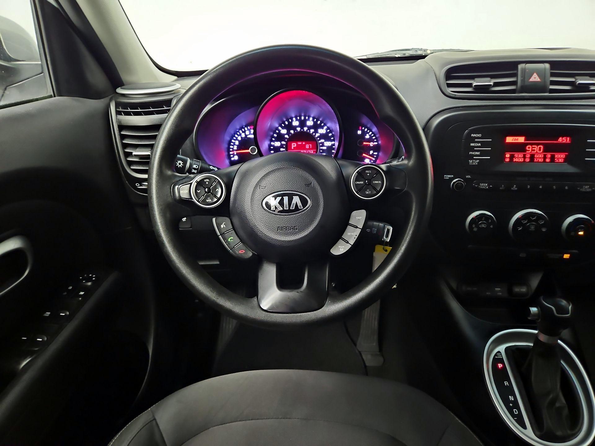 Thumbnail: 2015 Kia Soul - 10
