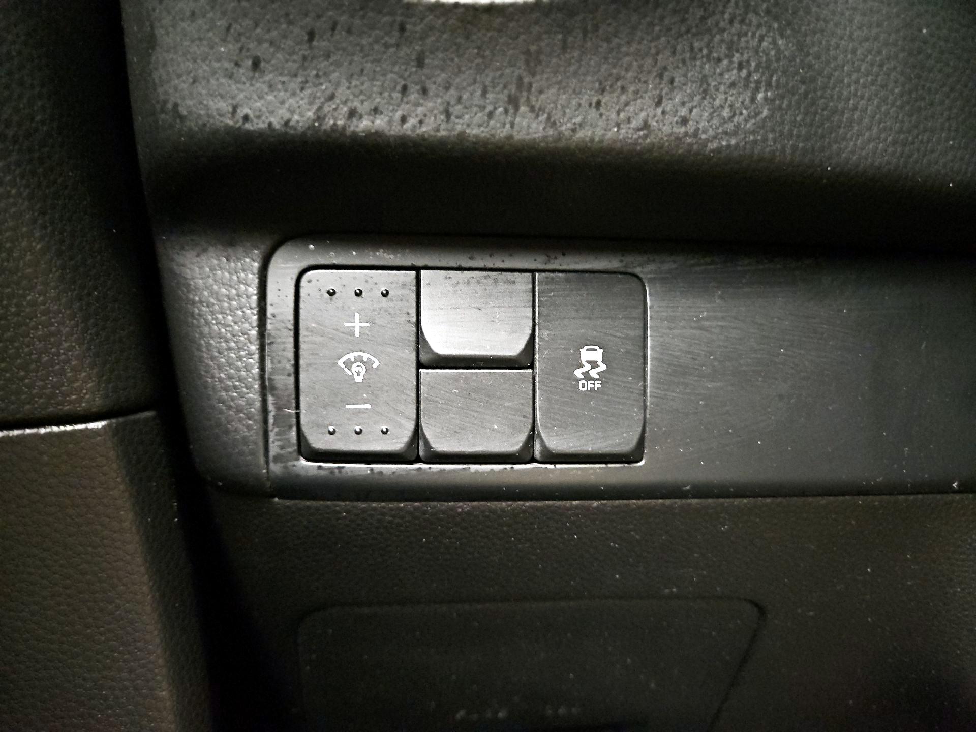 Thumbnail: 2015 Kia Soul - 13