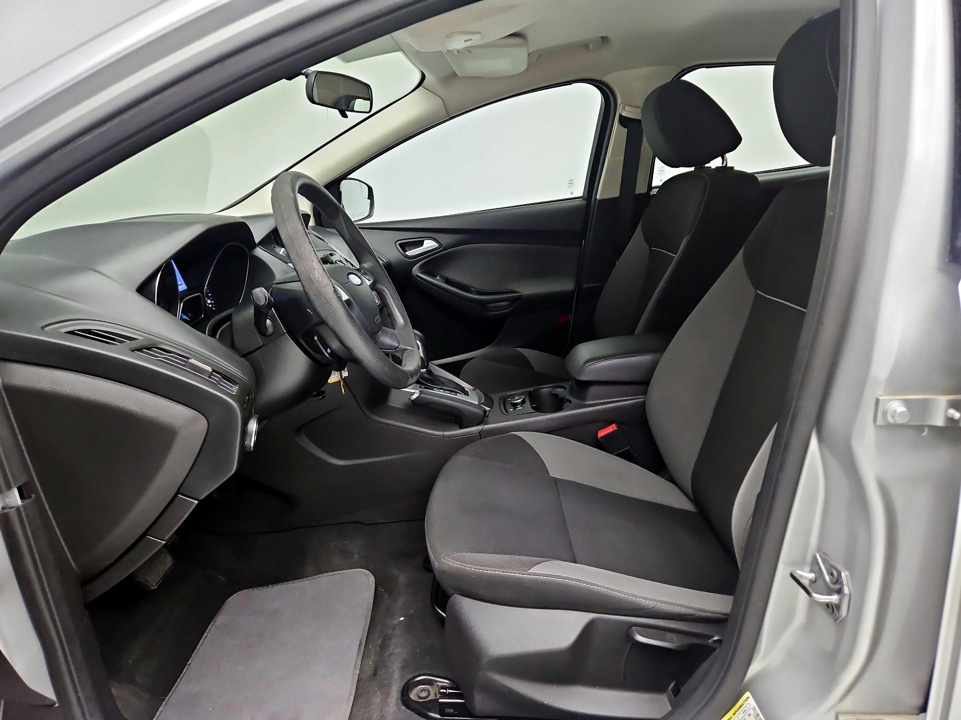 Thumbnail: 2014 Ford Focus - 11