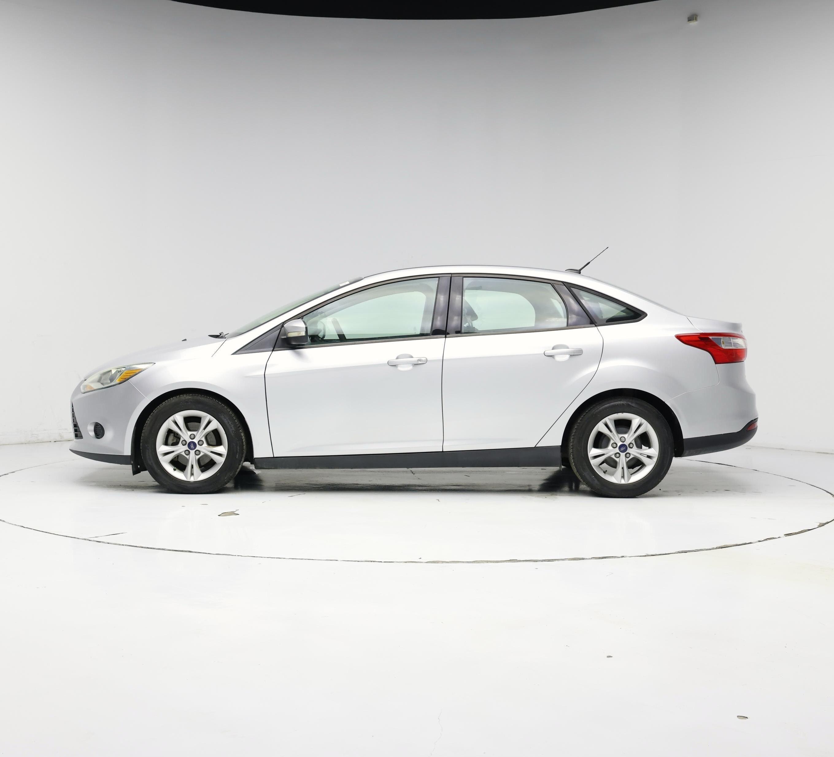 Thumbnail: 2014 Ford Focus - 3