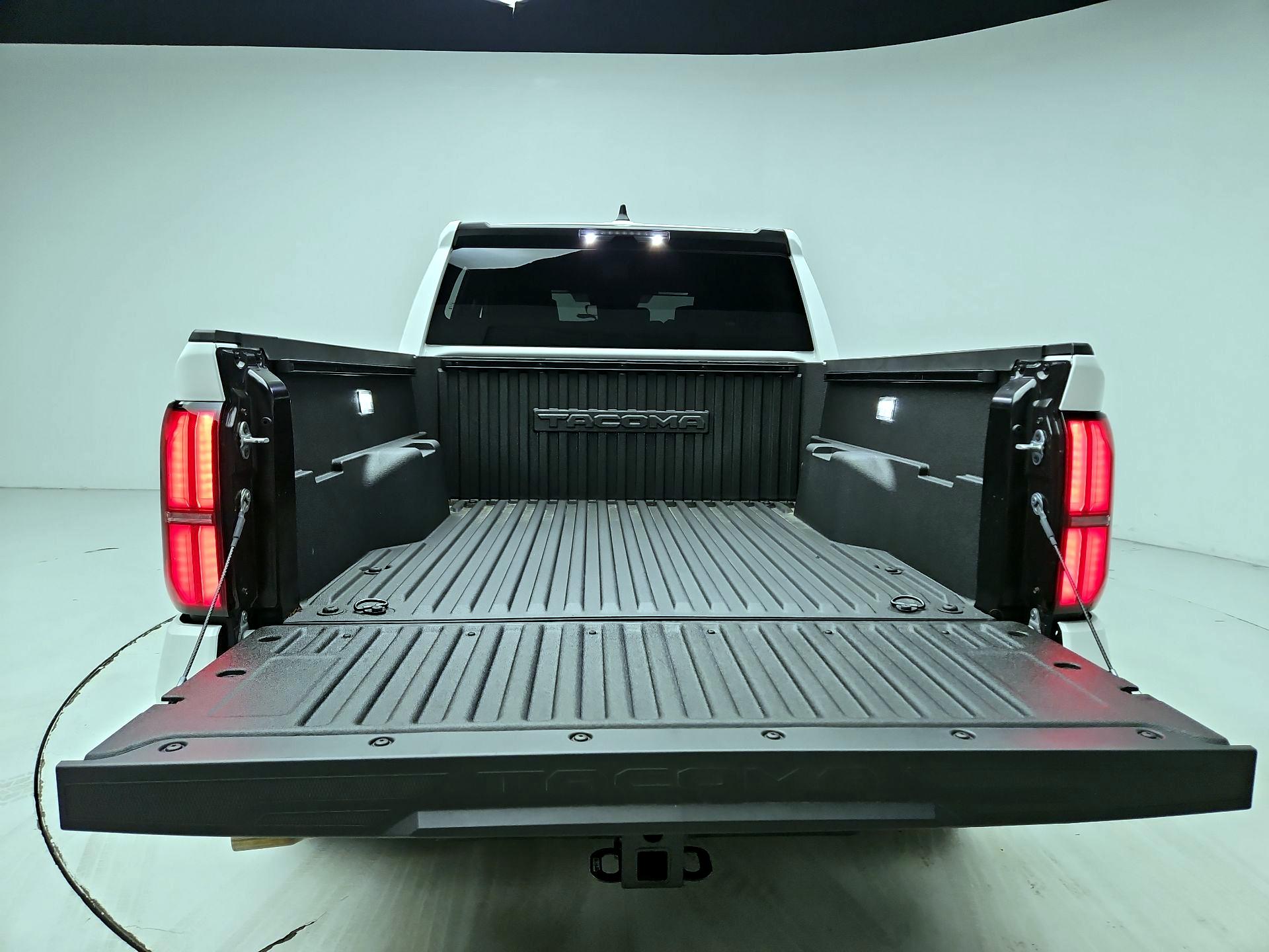 Thumbnail: 2025 Toyota Tacoma - 18