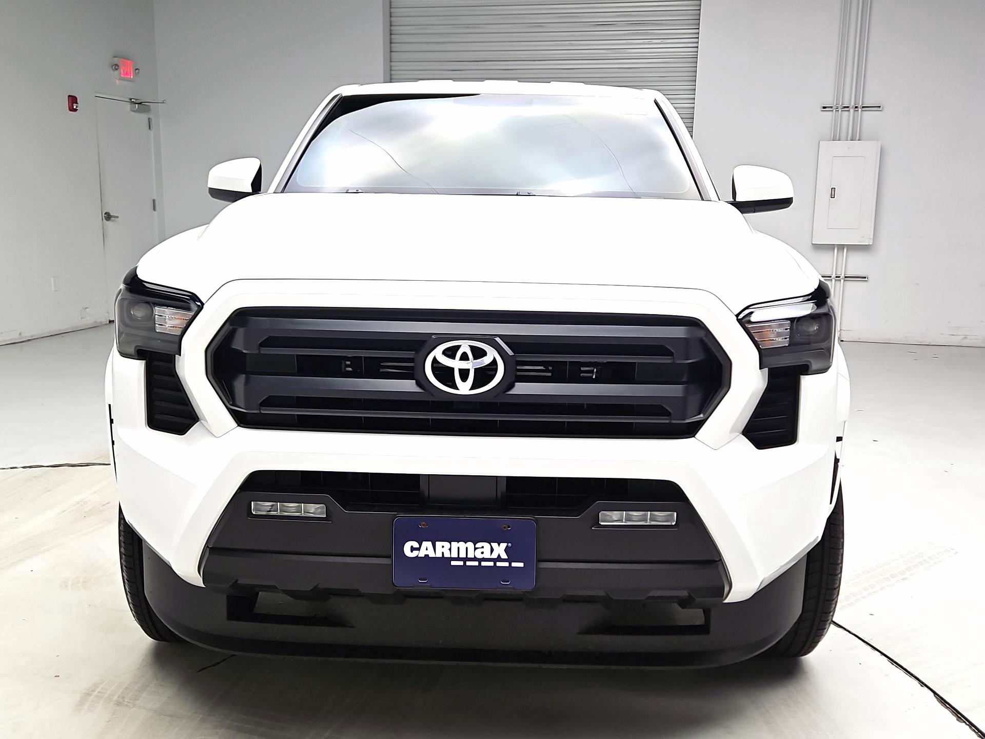 Thumbnail: 2025 Toyota Tacoma - 2