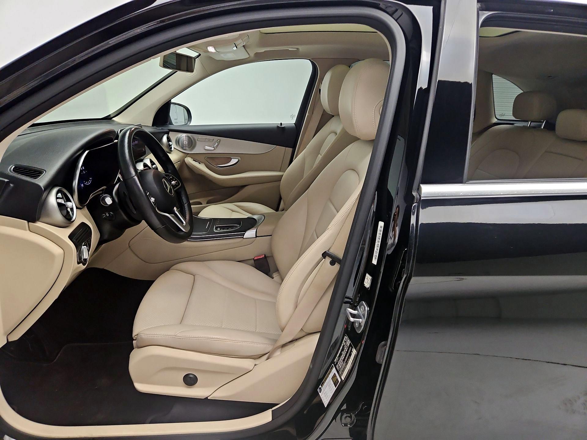 Thumbnail: 2020 Mercedes-Benz GLC - 9