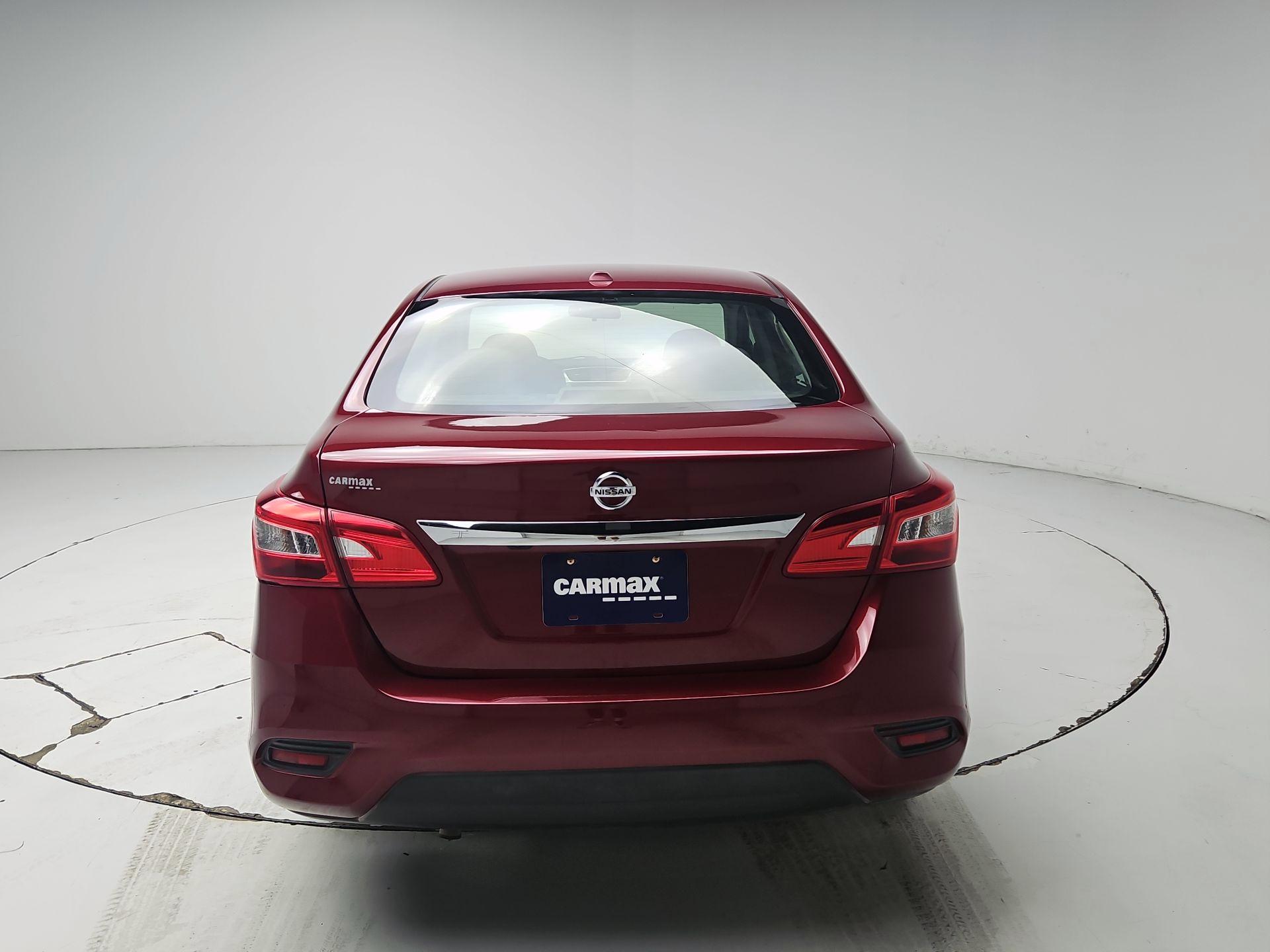 Thumbnail: 2019 Nissan Sentra - 6