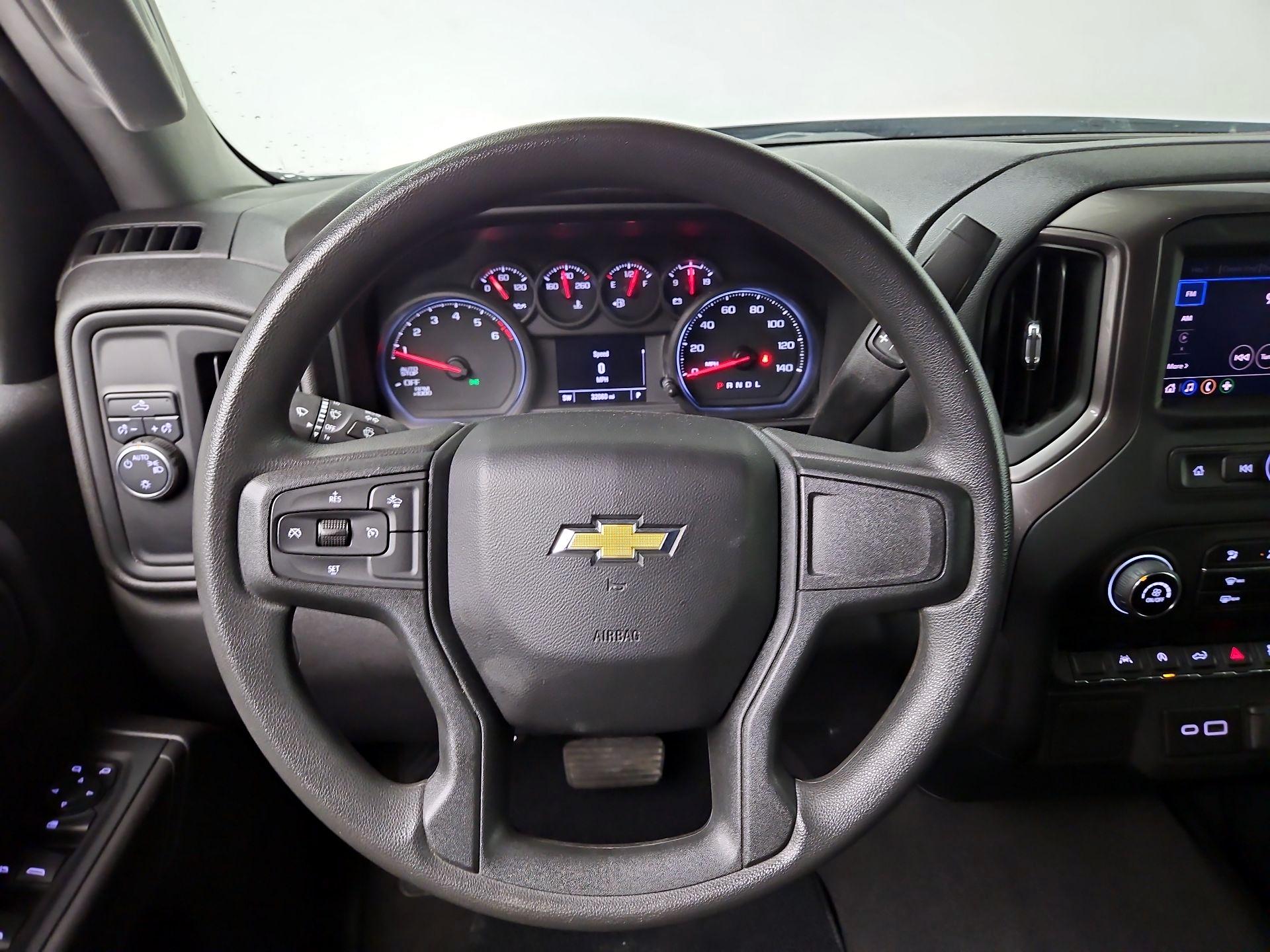 Thumbnail: 2023 Chevrolet Silverado 1500 - 10