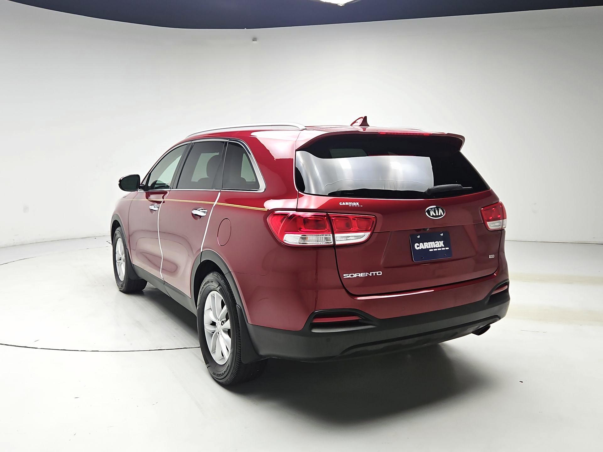Thumbnail: 2018 Kia Sorento - 7
