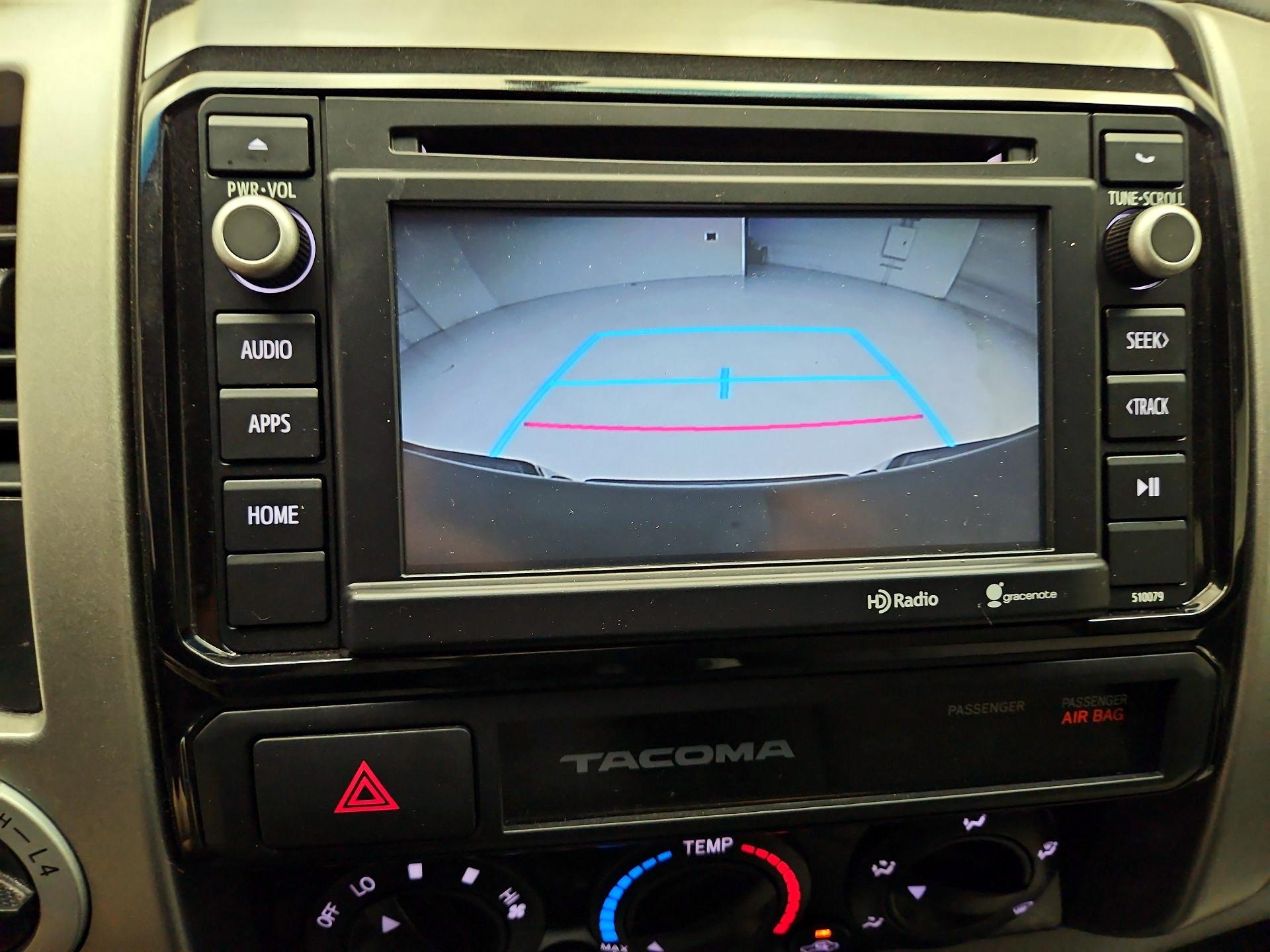 Thumbnail: 2015 Toyota Tacoma - 14