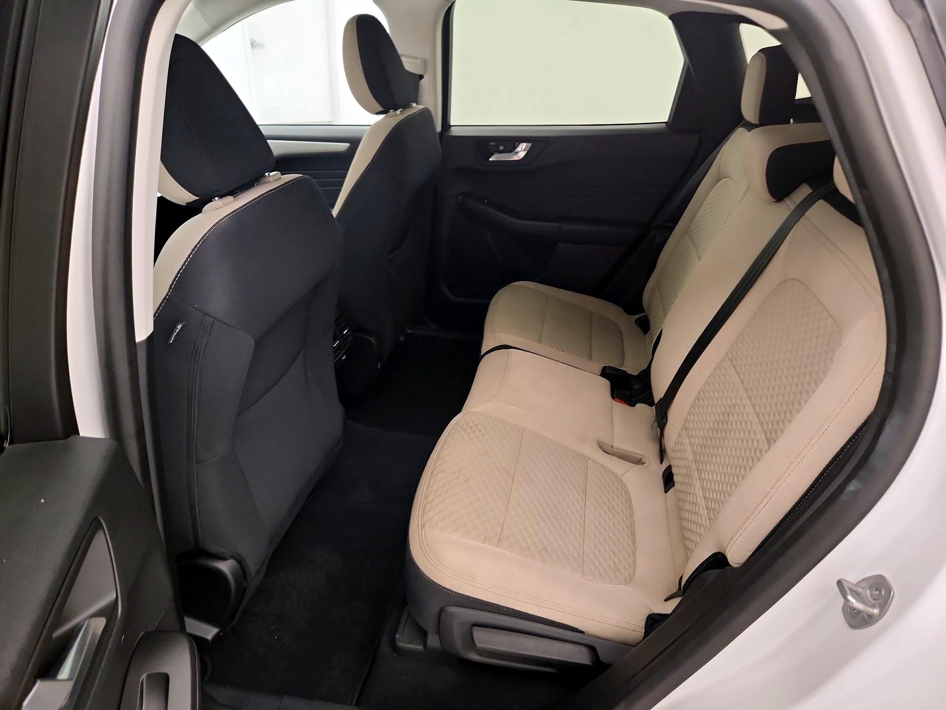 Thumbnail: 2021 Ford Escape - 20