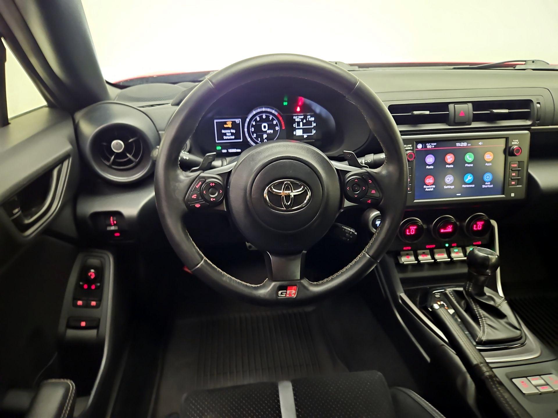 Thumbnail: 2022 Toyota GR86 - 10