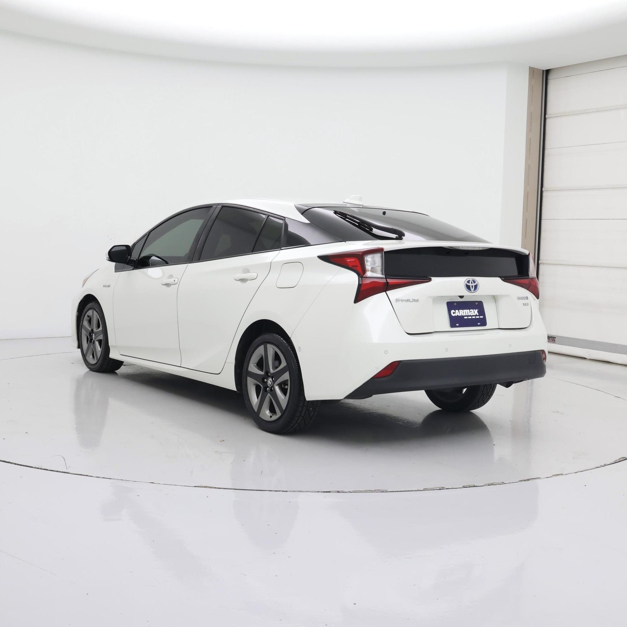 Thumbnail: 2020 Toyota Prius - 2
