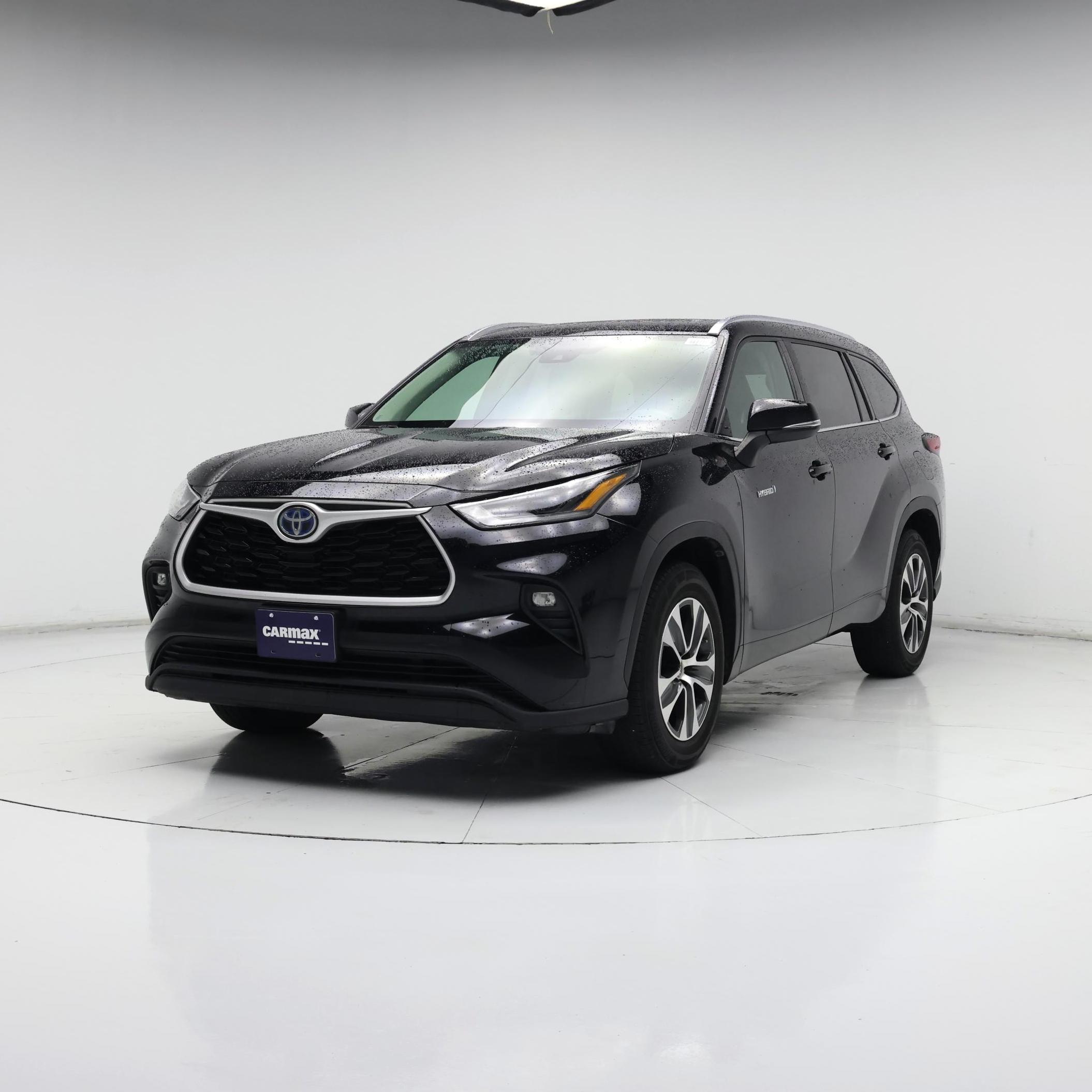 Thumbnail: 2021 Toyota Highlander - 4