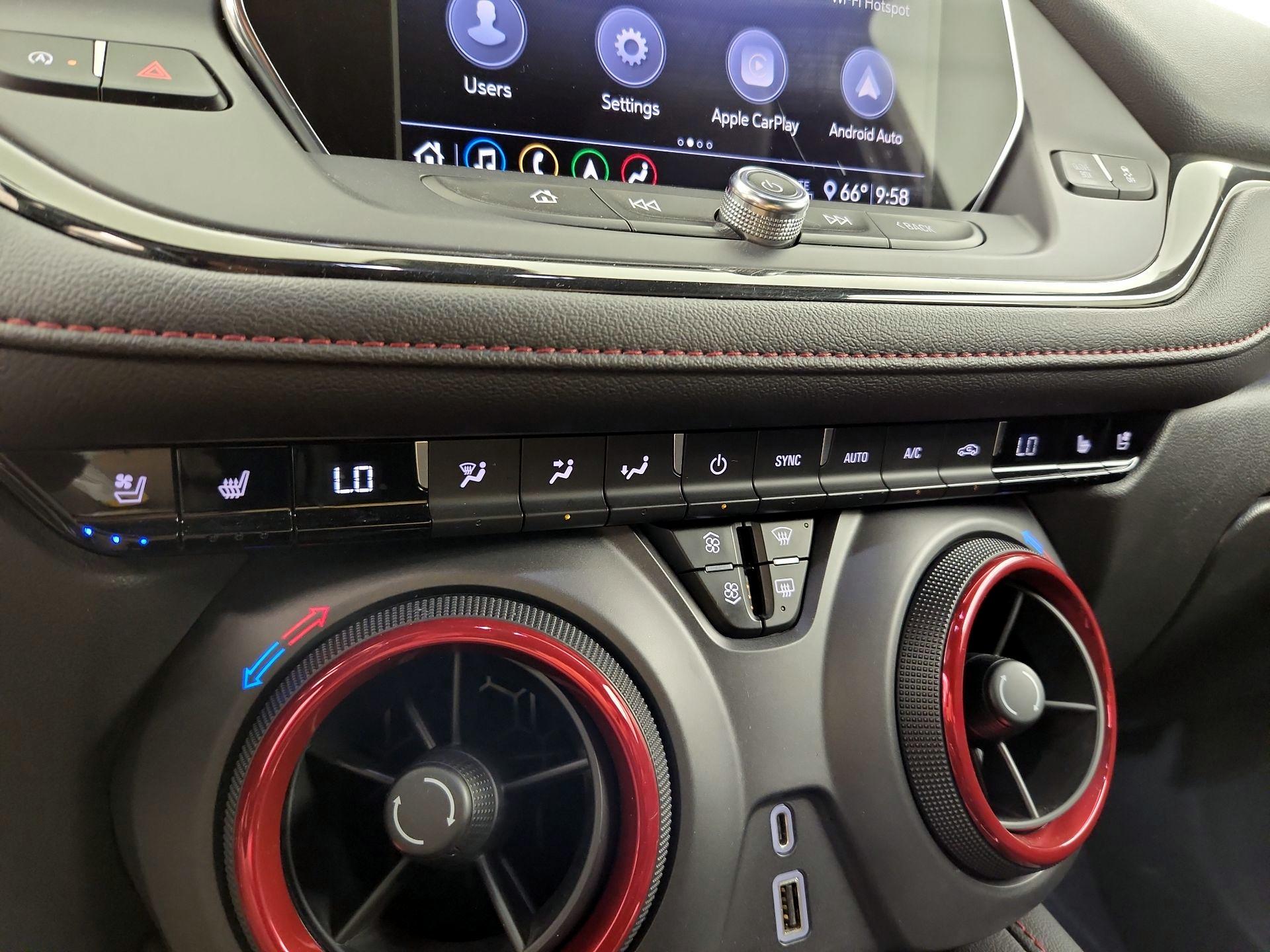 Thumbnail: 2020 Chevrolet Blazer - 17